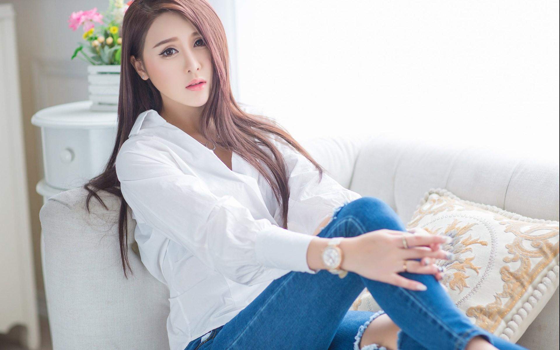 高清最流行女裤鹂蔓热裤长腿性感写真图片图片