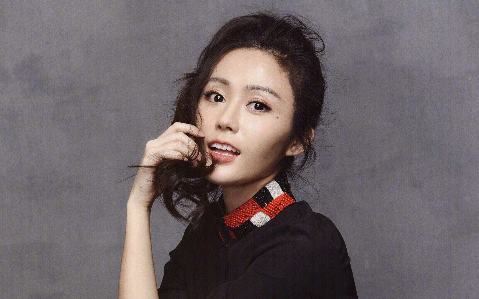 高清江西省萍乡美女汤晶媚马尾活力迷人写真图片桌面壁纸图片