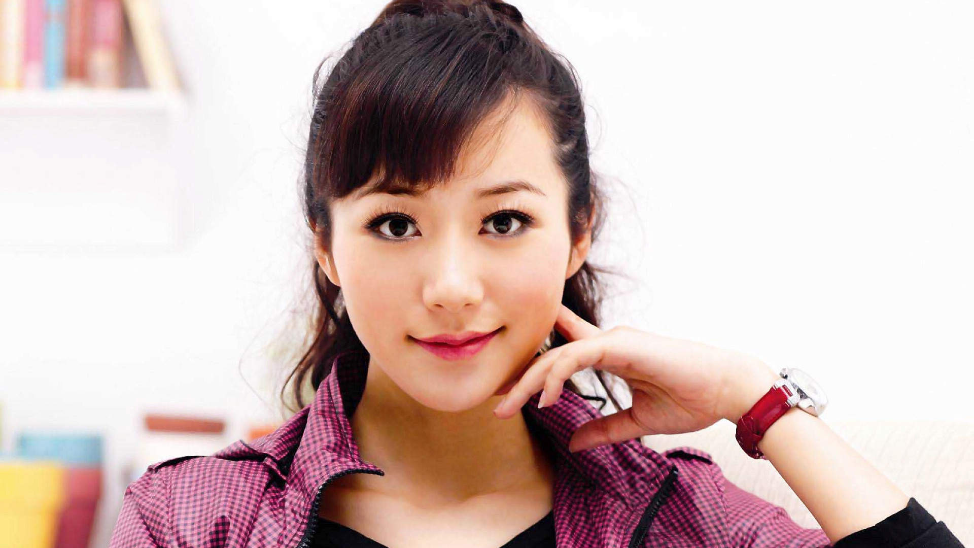 中国大陆江苏省苏州知名女演员韩雪高贵优雅活动写真图片图片