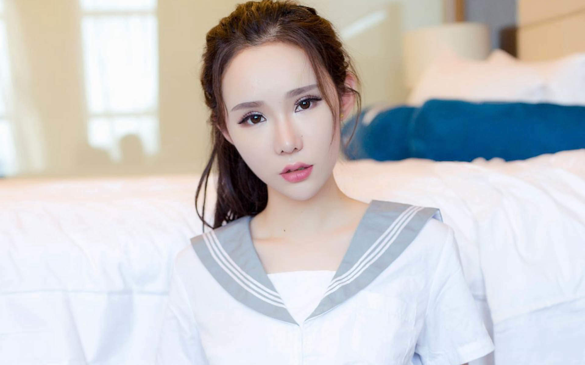 高清校花90后可爱清纯学生妹高清桌面壁纸图片