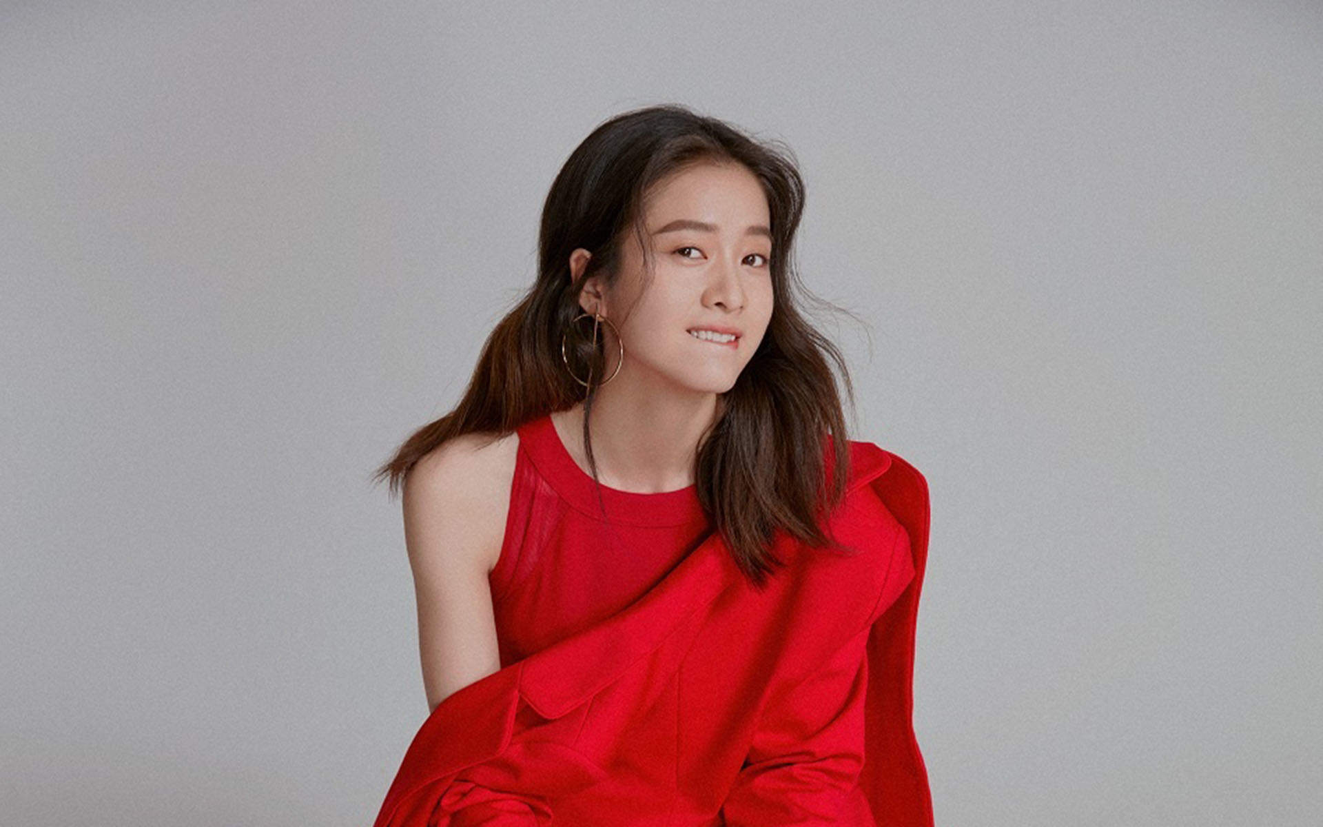 中国内地浙江省义乌女演员张雪迎时尚个性写真图片图片 中国内地浙江省义乌女演员张雪迎时尚个性写真图片图片