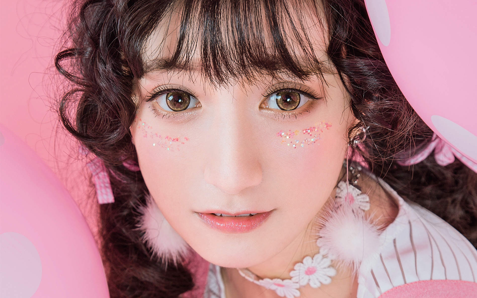 可爱女孩细长美腿撩人私房美女写真图片