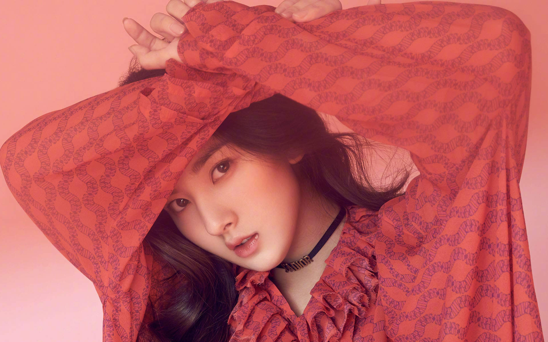中国北京当代95后女演员宋祖儿清新时尚可爱写真图片桌面壁纸图片
