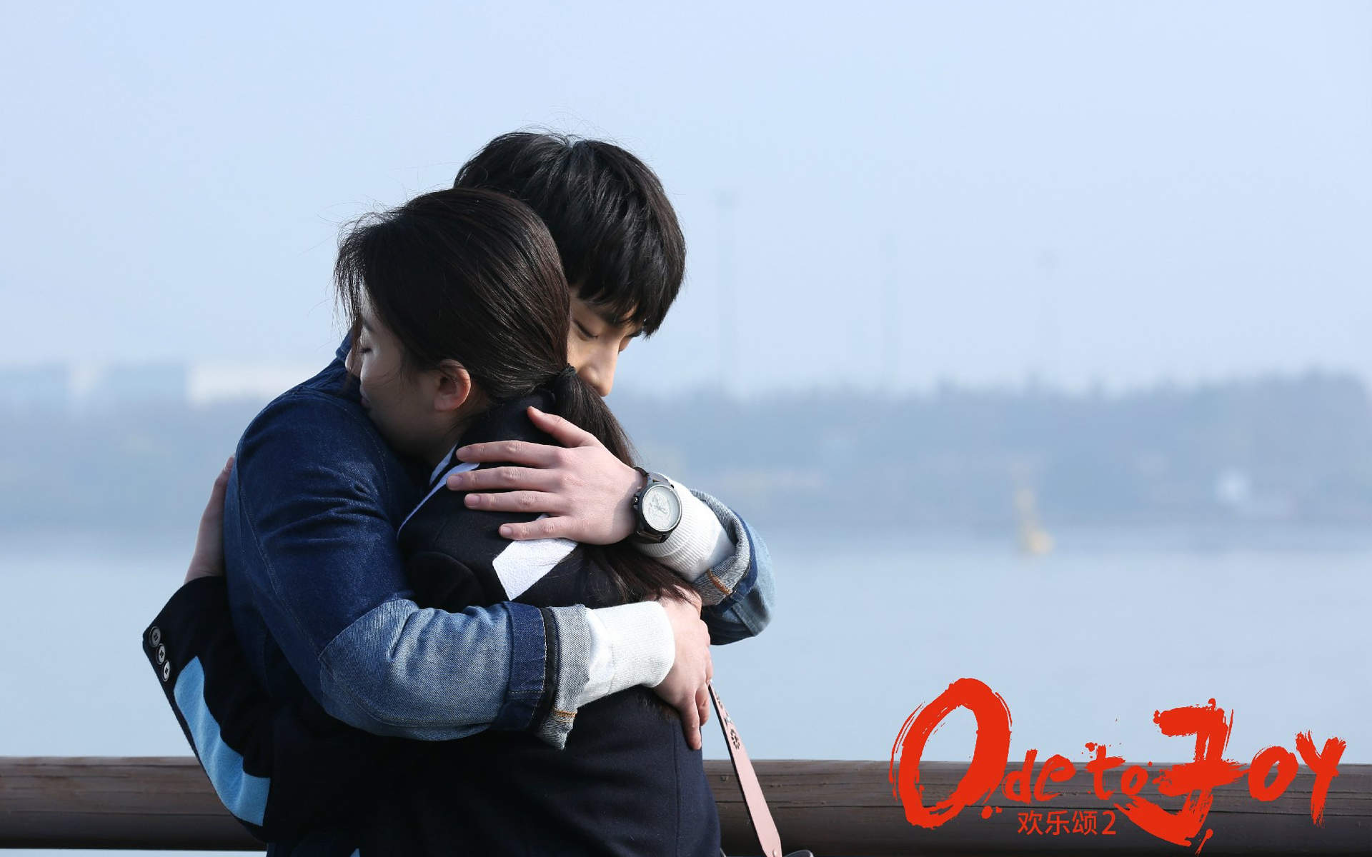 2014年8月月历安静的女孩笔记本高清电脑桌面壁纸图片