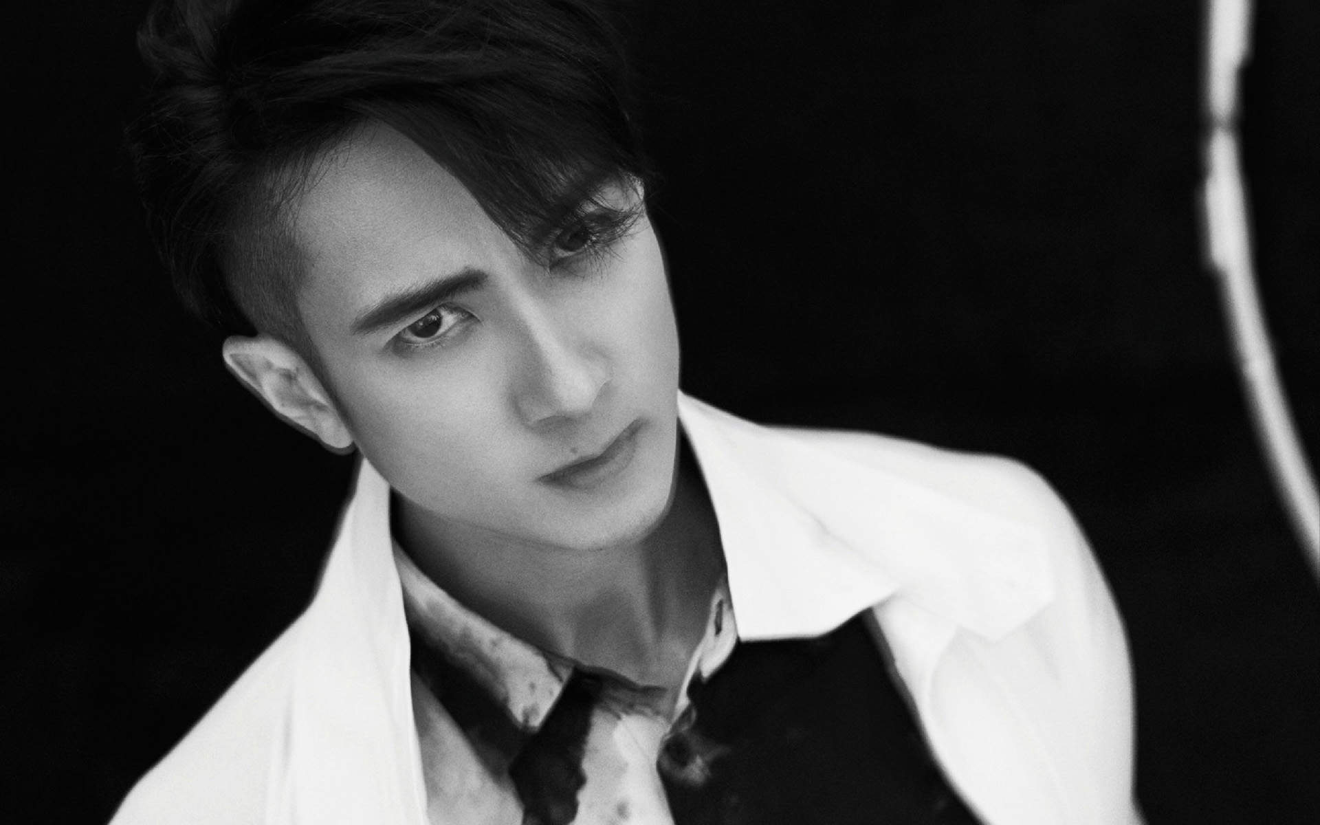 吴尊最新杂志魅力写真帅气图片图片