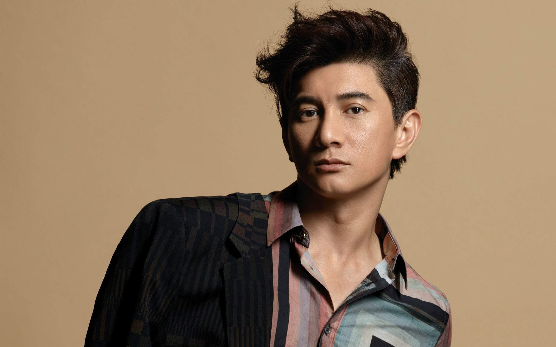 大陆台湾歌手男演员帅气明星吴奇隆桌面壁纸下载图片 大陆台湾歌手男演员帅气明星吴奇隆桌面壁纸下载图片
