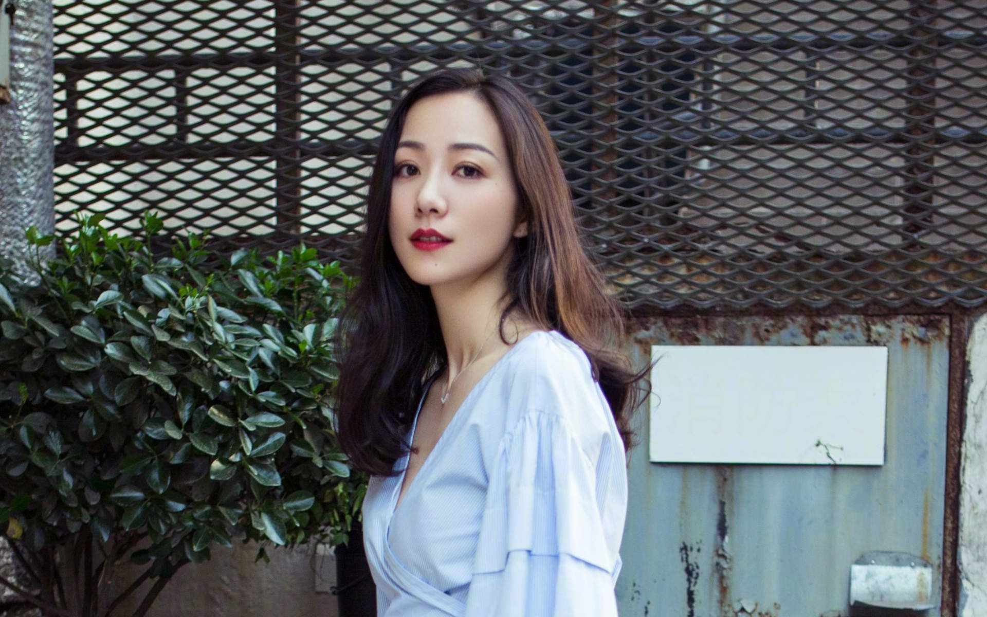 中国大陆江苏省苏州知名女演员韩雪高贵优雅活动写真图片图片