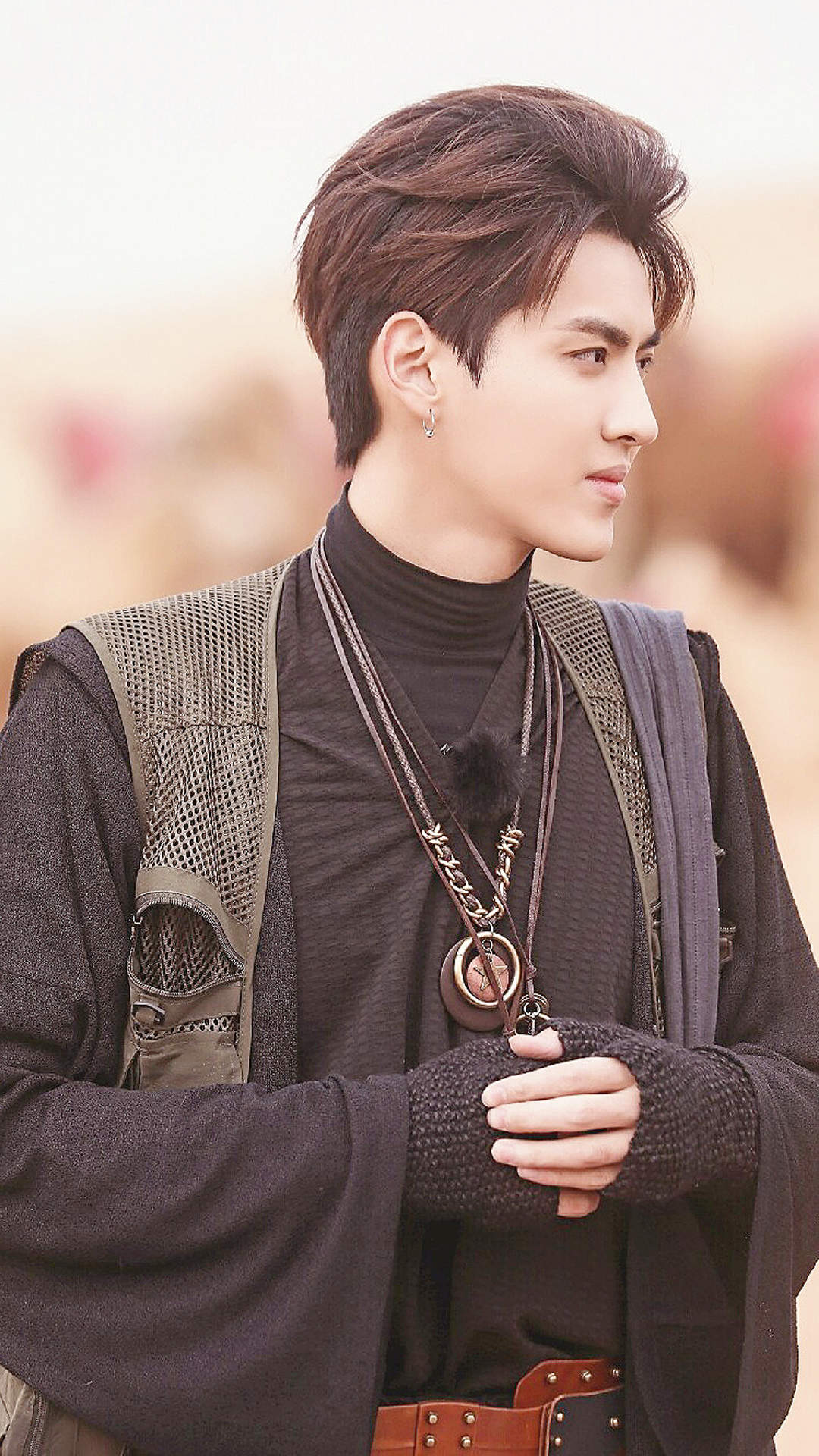 高清广州男明星吴亦凡单曲宣传照写真图片图片