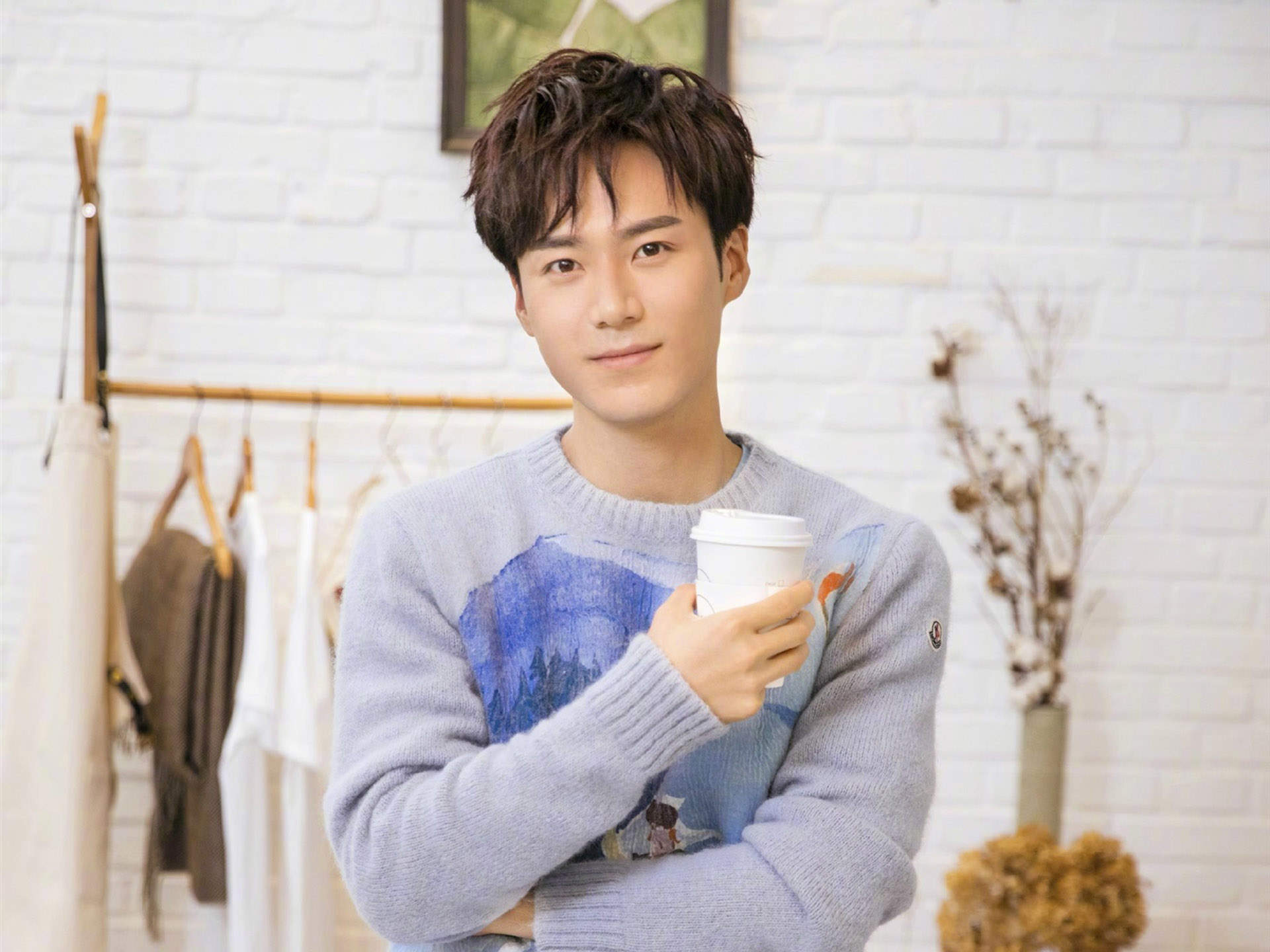 茅子俊图片