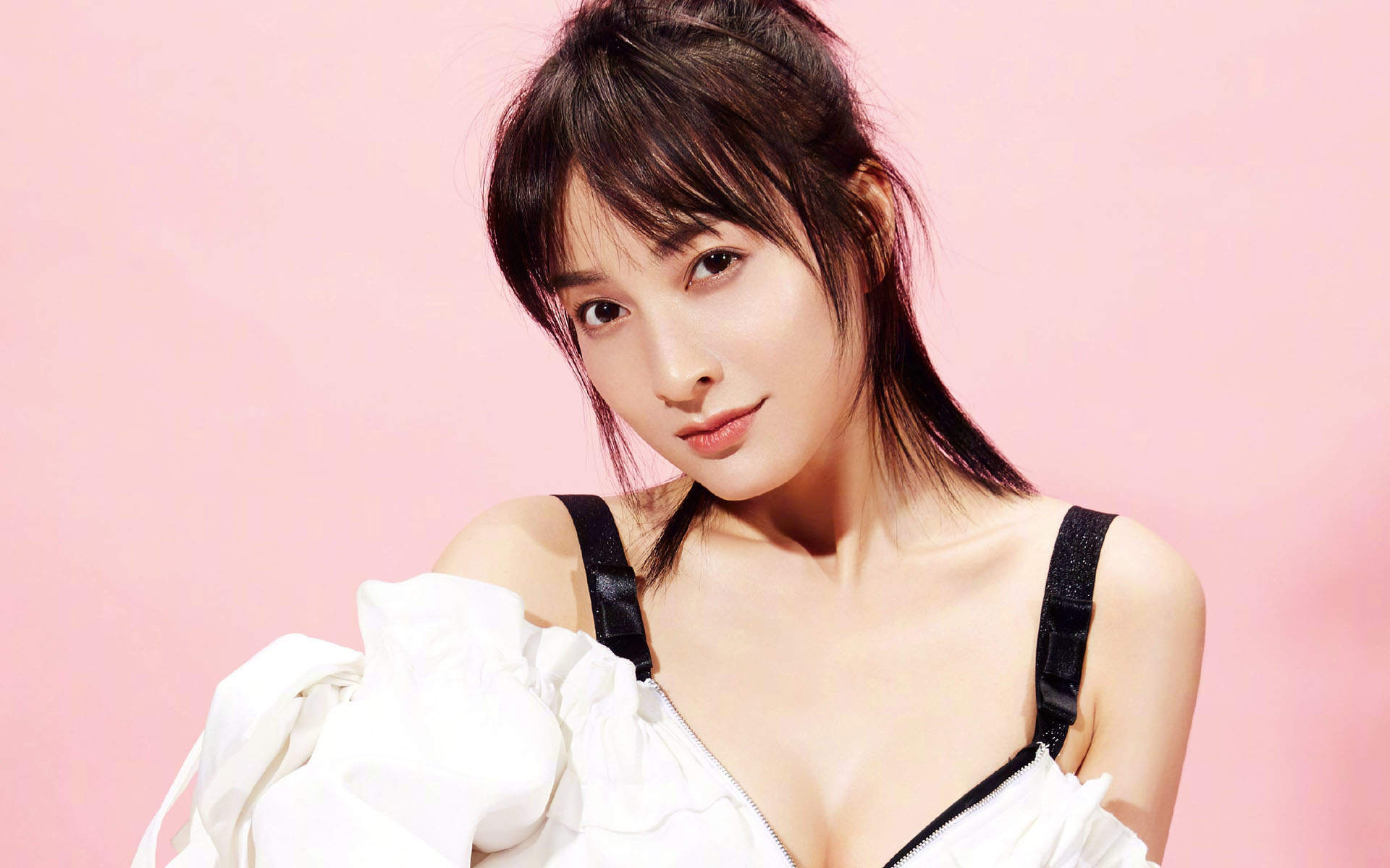 吴昕男人装时尚性感写真高清图片桌面壁纸图片