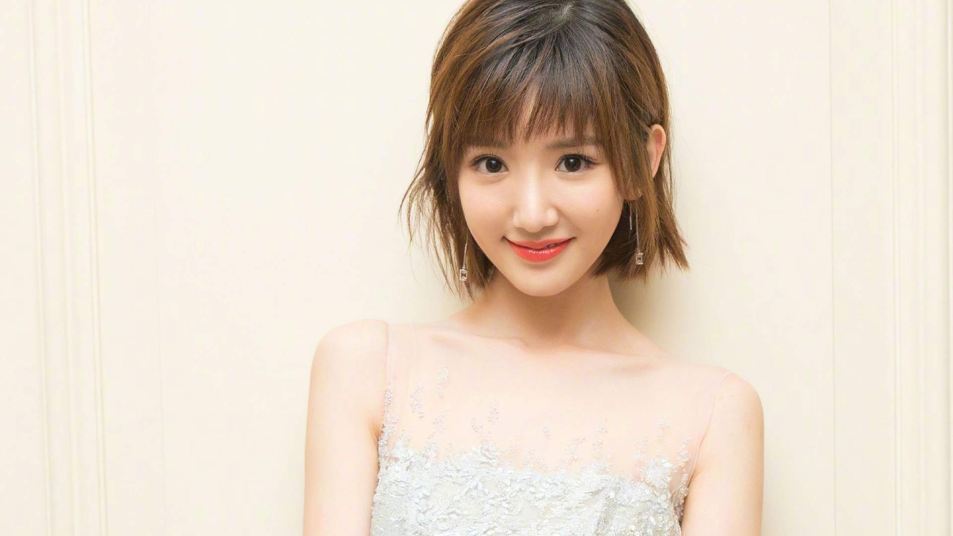 性感美女许晴白衬衫电脑桌面壁纸下载图片