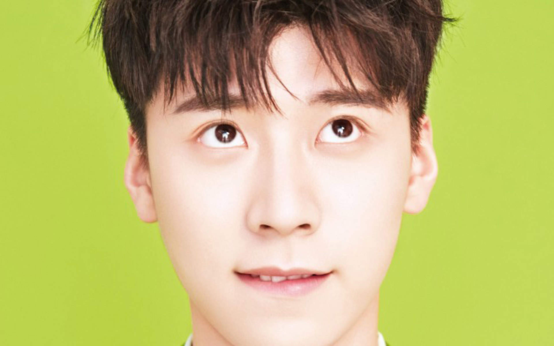 高清辽宁省沈阳男明显快男小鲜肉王博文最新写真桌面壁纸图片