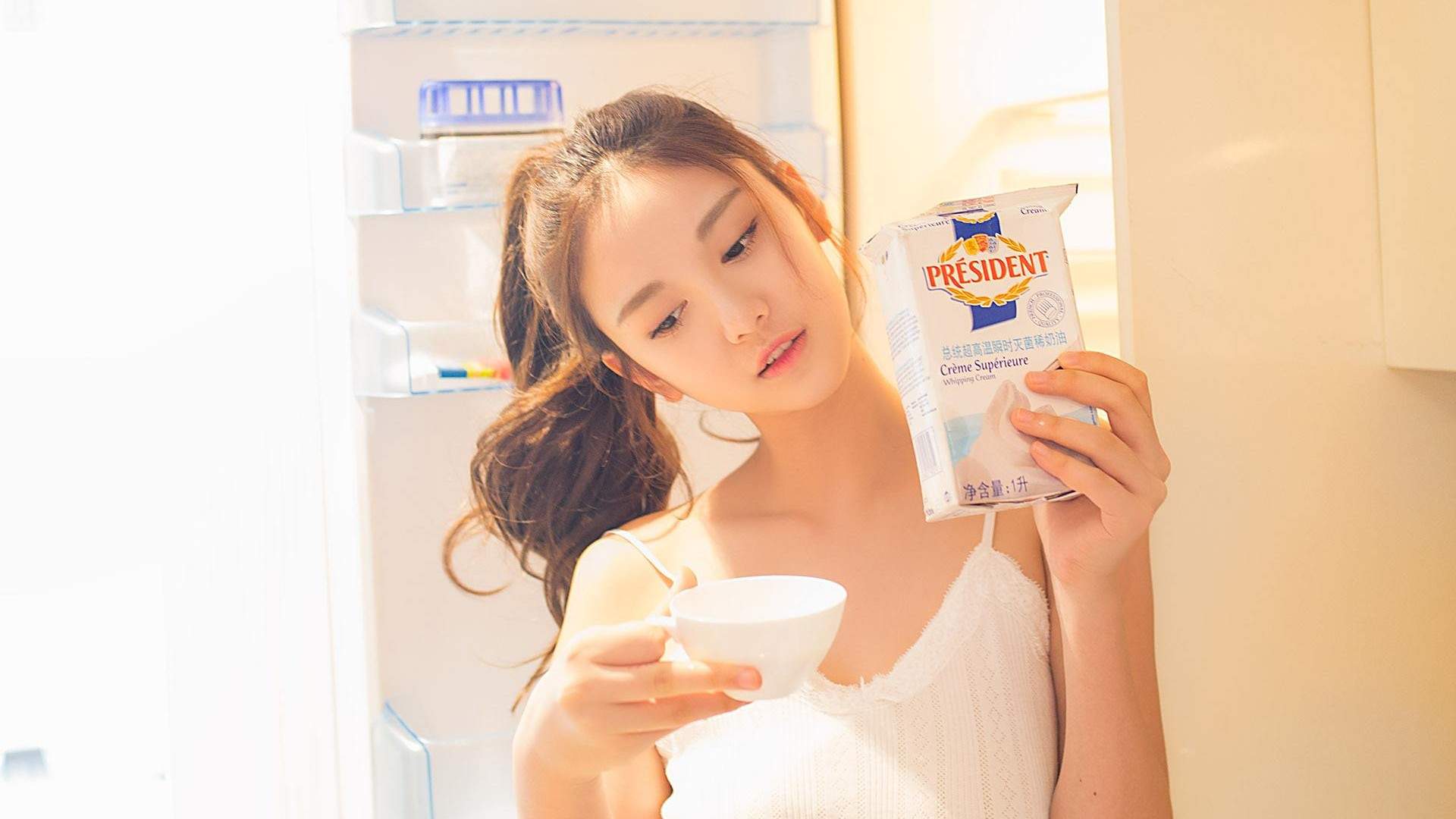 高清90后校花甜美灵动美少女学生装清纯写真图片手机壁纸图片