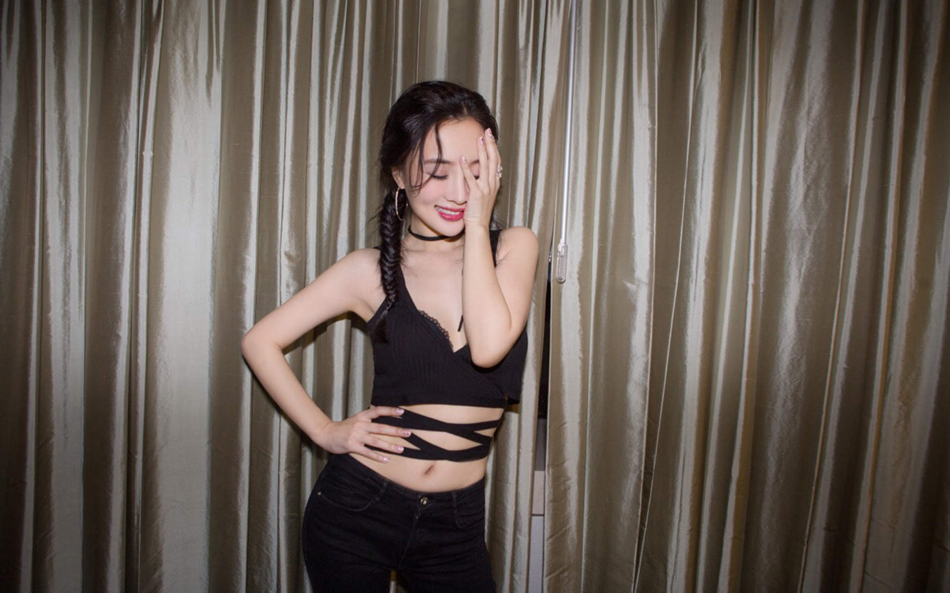 李小璐甜馨图片 李小璐甜馨温暖养眼写真图片