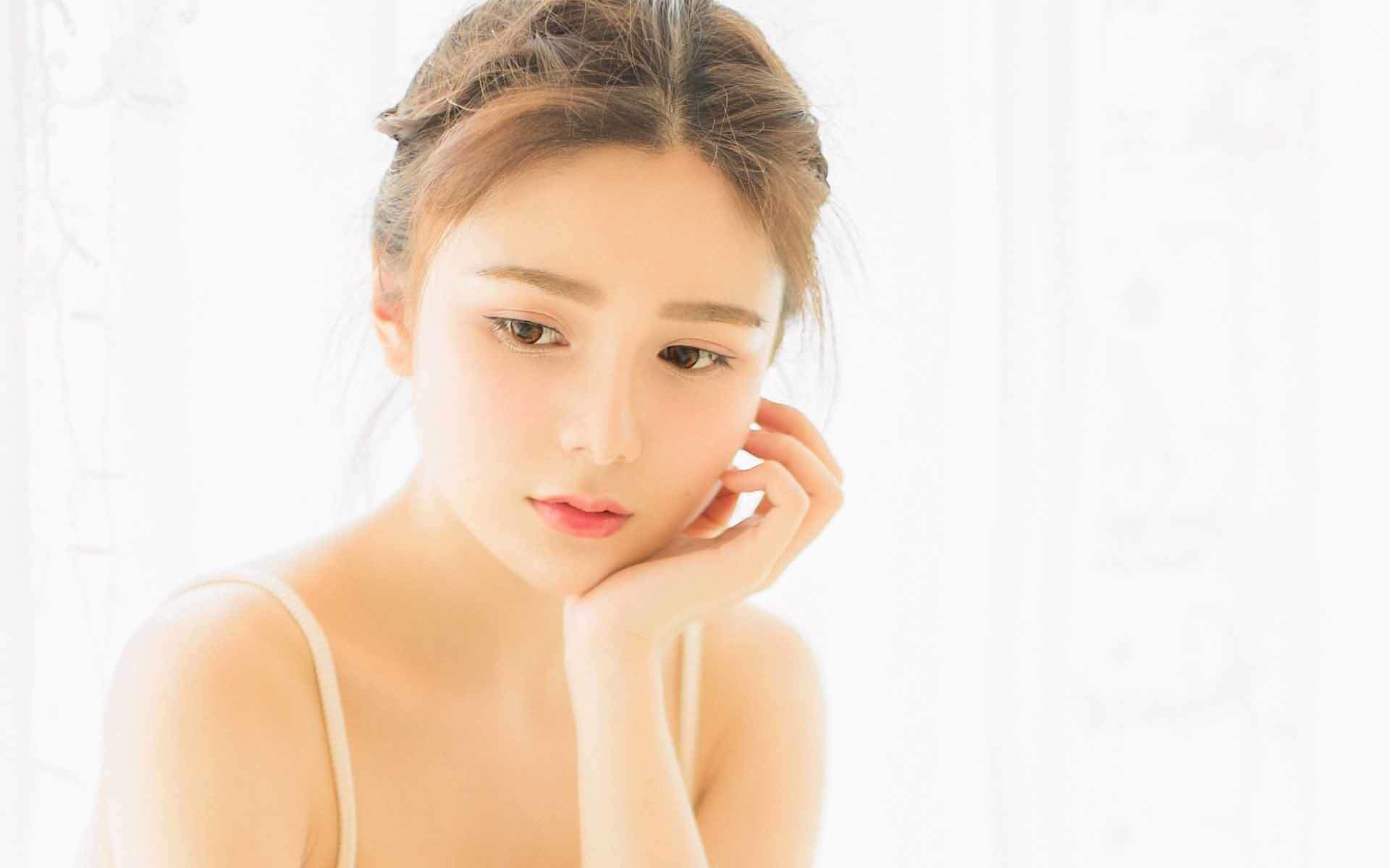 大陆女明星清新美女治愈系清纯唯美白皙高清桌面壁纸图片