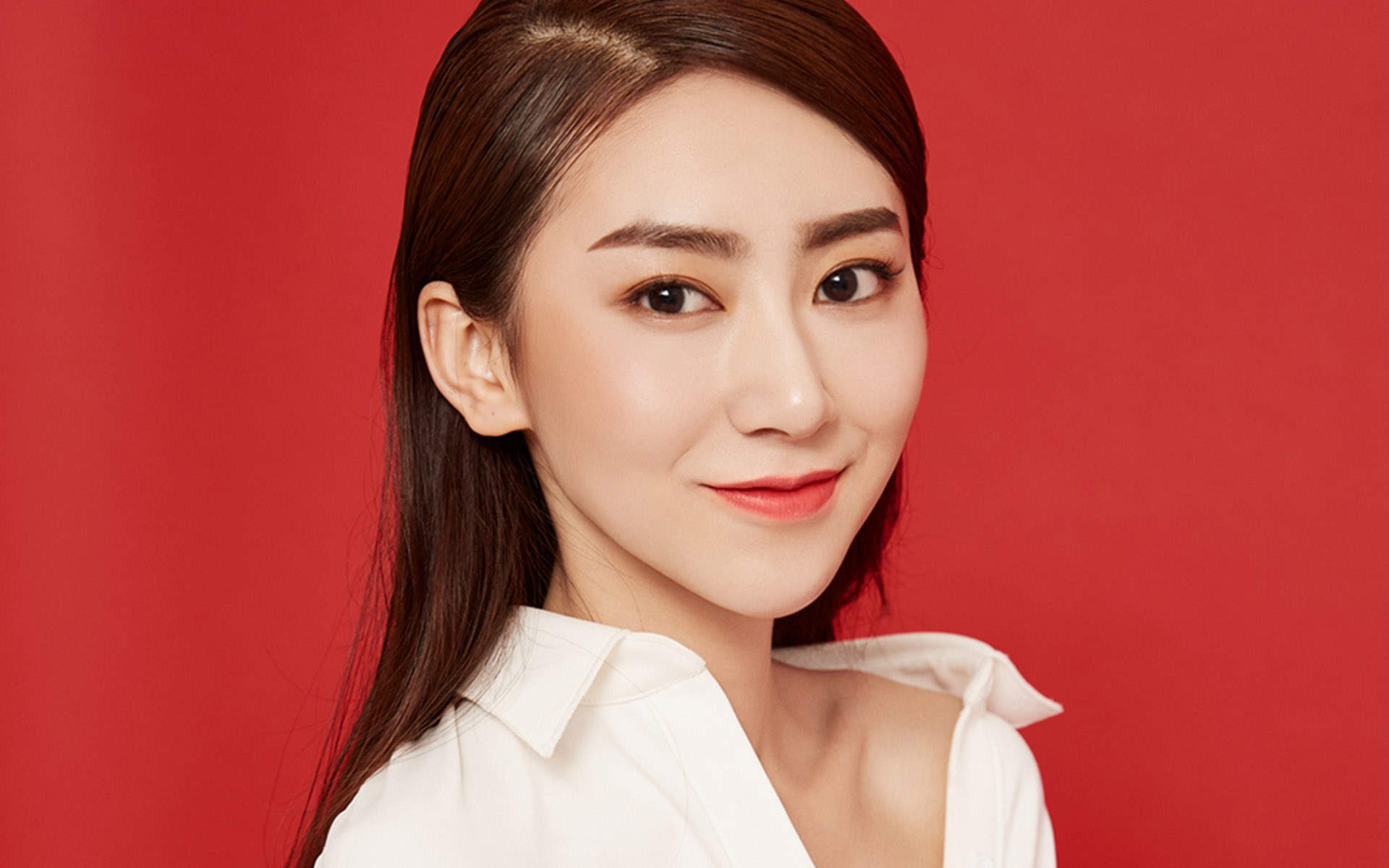 中国内地女演员美女赵艺最新文艺范杂志写真图片图片
