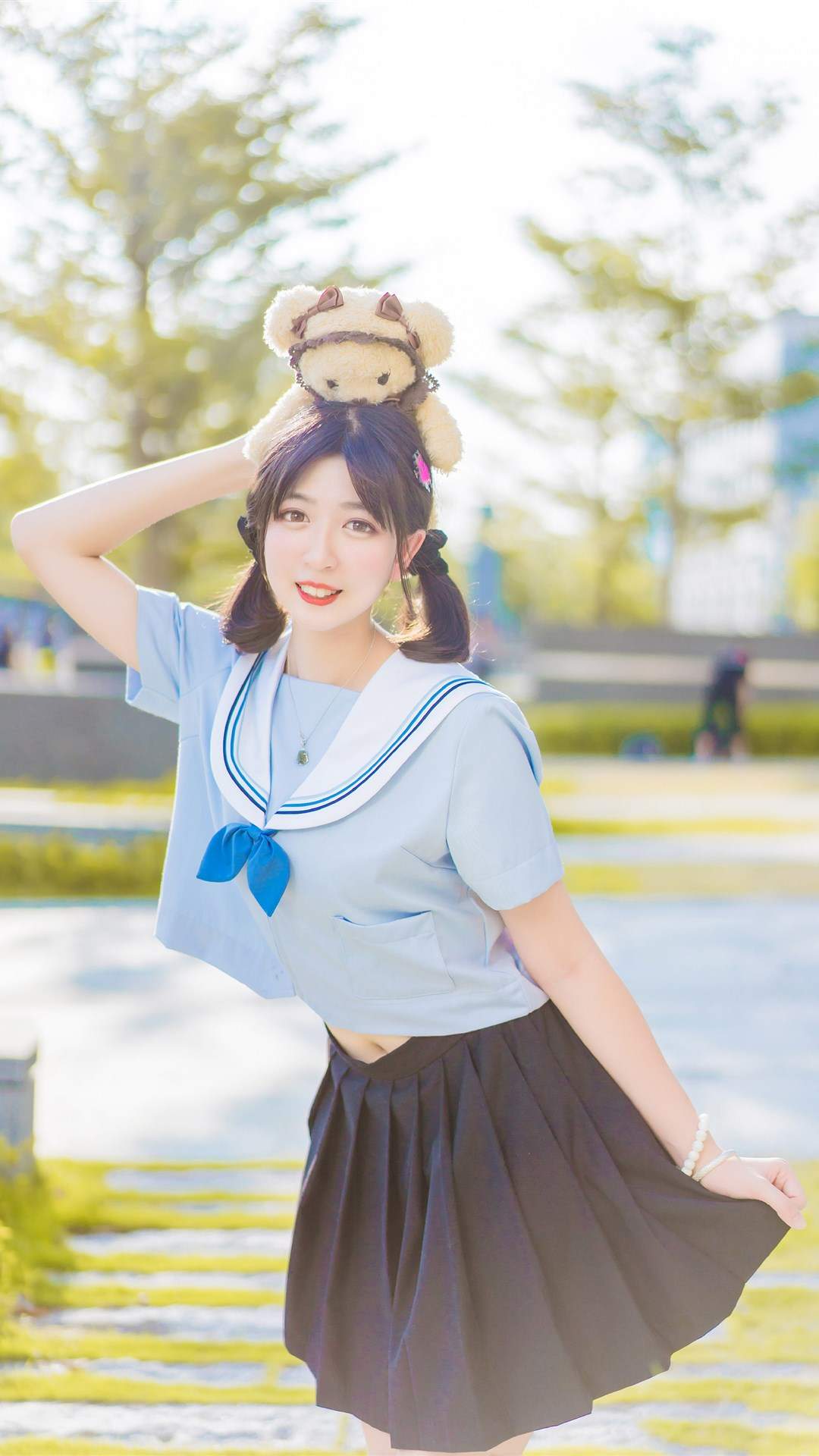 超短裙美女图片