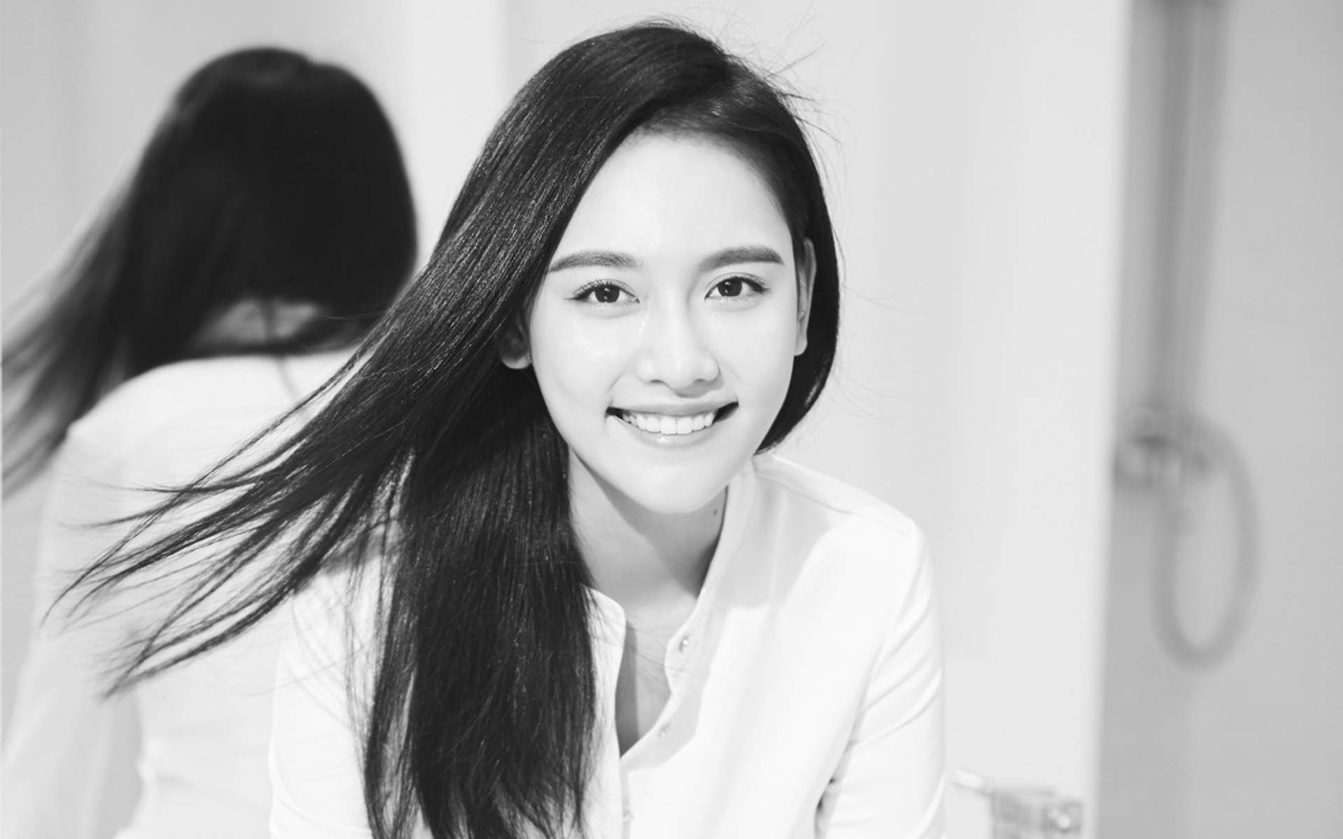 内地重庆渝中女演员孙骁骁复古红唇时尚街拍高清图片图片 内地重庆渝中女演员孙骁骁复古红唇时尚街拍高清图片图片