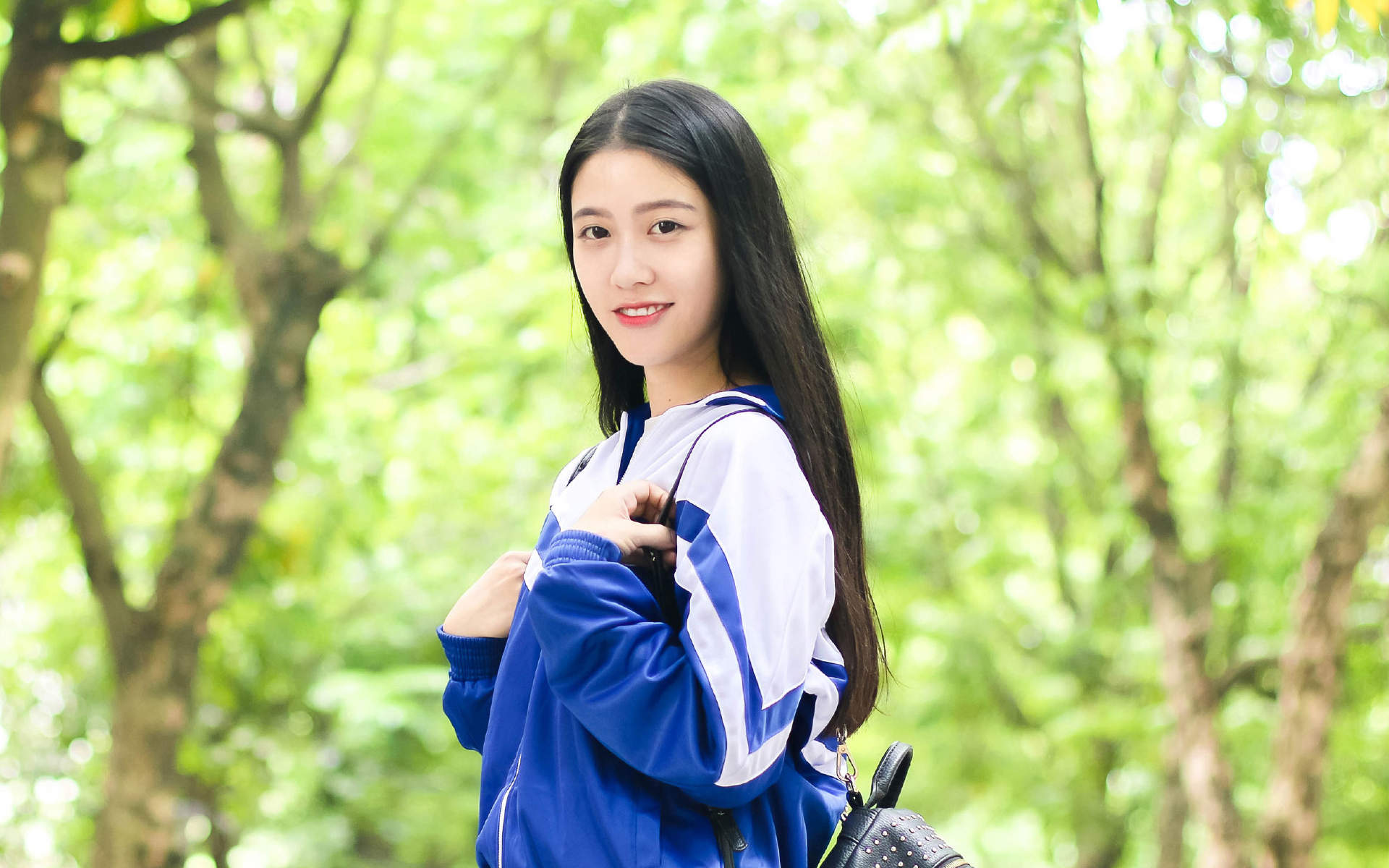 高清校花90后可爱清纯学生妹高清桌面壁纸图片