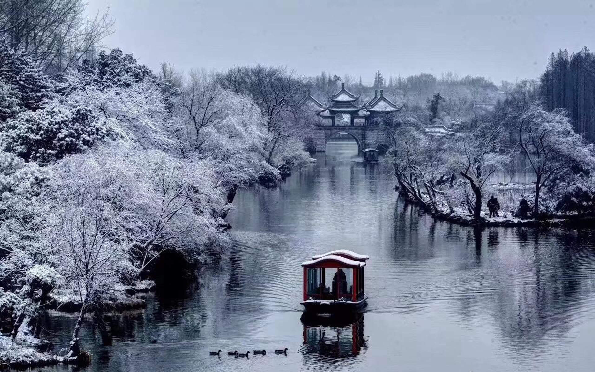 郑秀妍日本函馆冬日雪景唯美写真图片图片