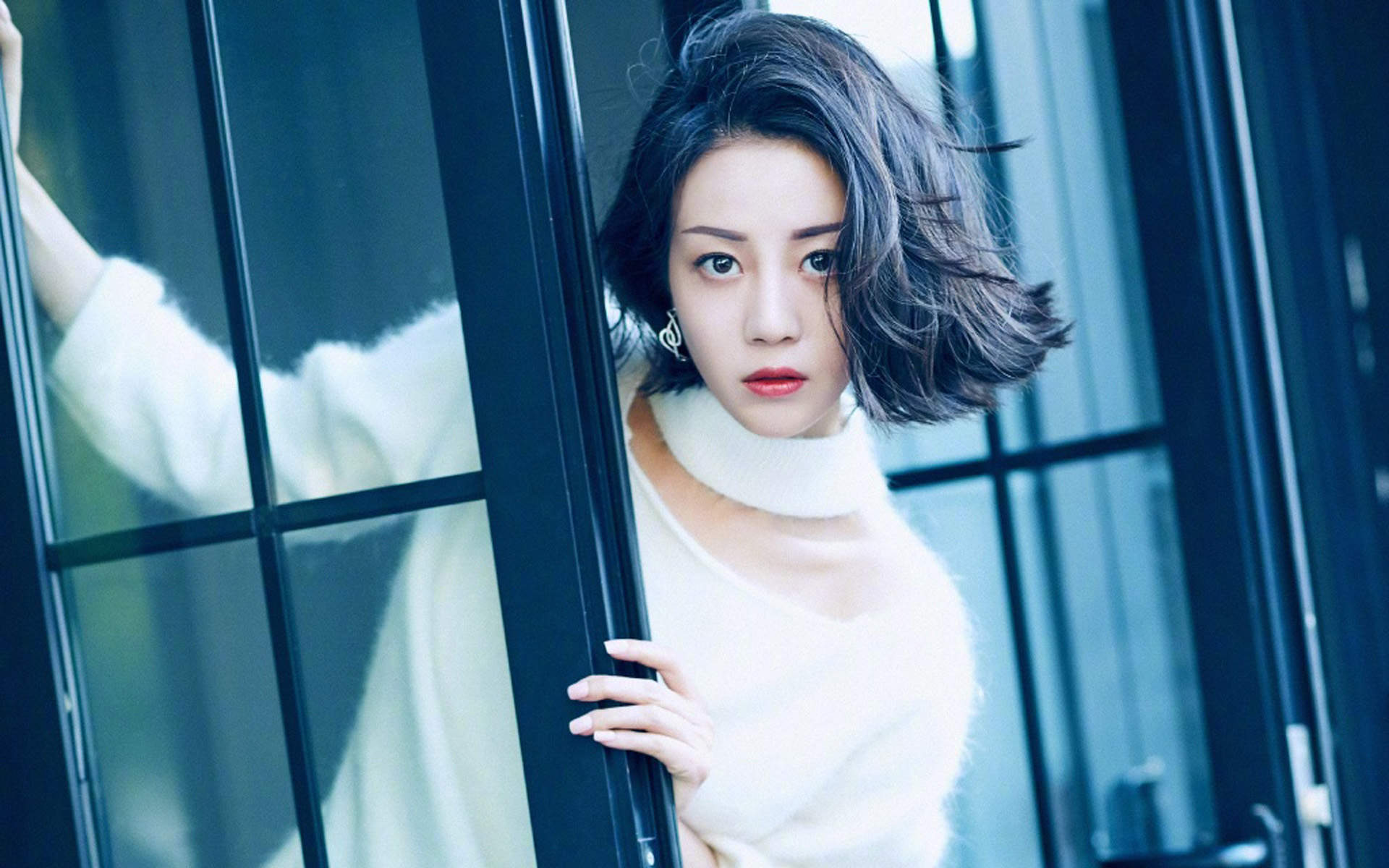 高清北京美女李溪芮时尚写真图片高清桌面壁纸图片 高清北京美女李溪芮时尚写真图片高清桌面壁纸图片