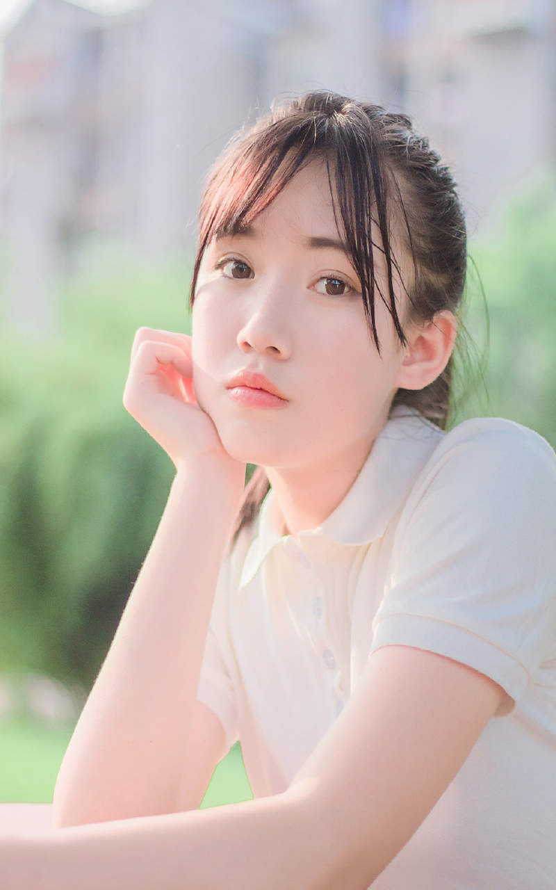 超短裙美女图片