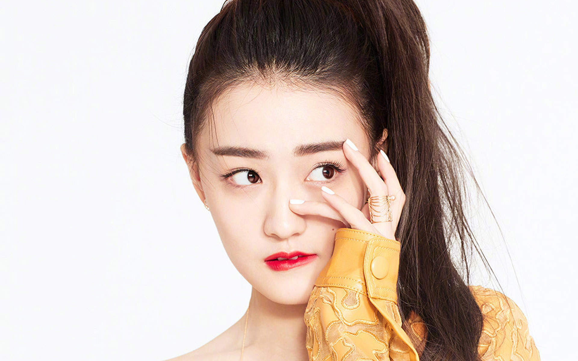中国内地内蒙古呼和浩特女演员徐璐性感牛仔连体装时尚写真高清图片图片