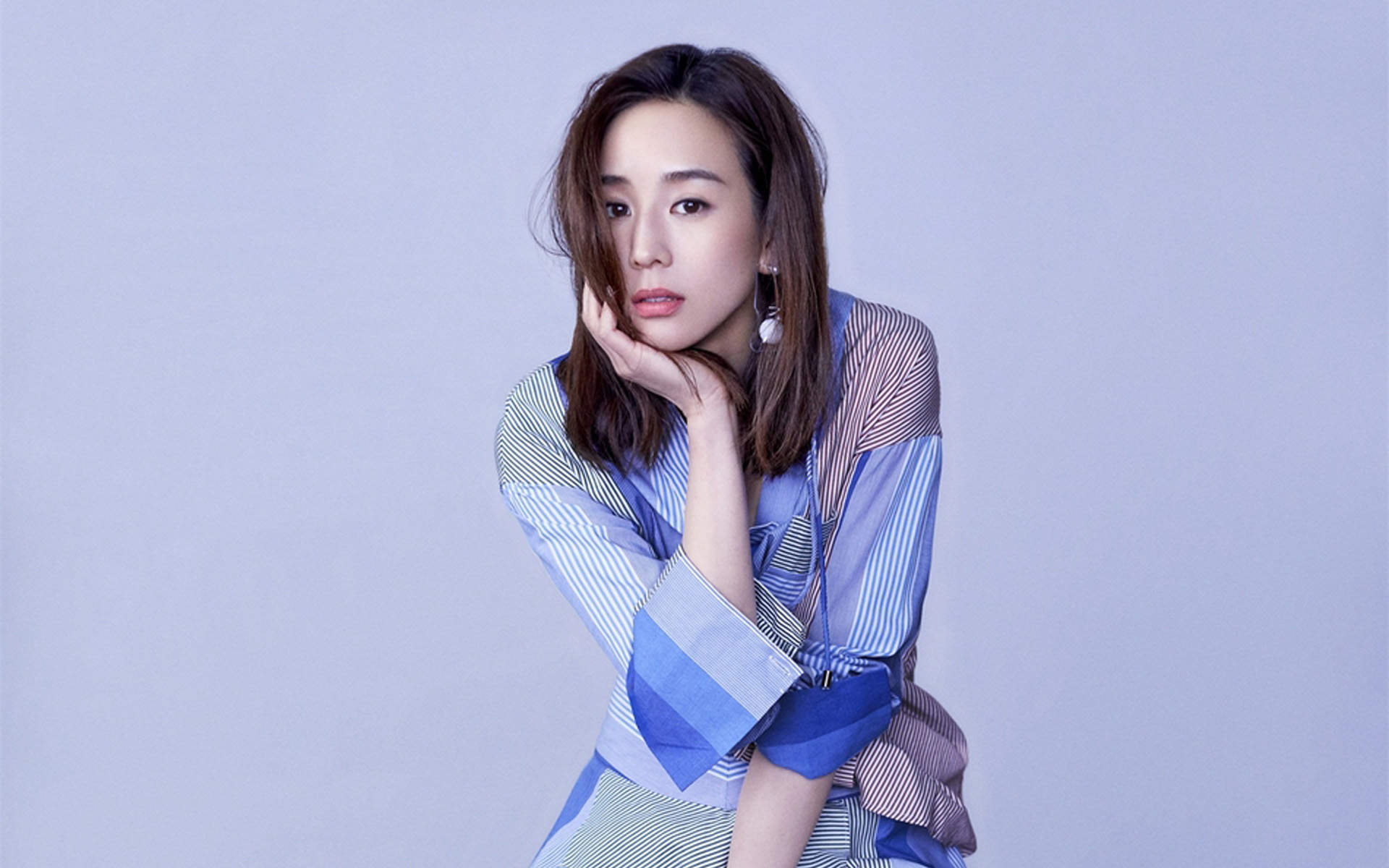 高清中国台湾影视女演员张钧甯时尚性感写真高清桌面壁纸图片