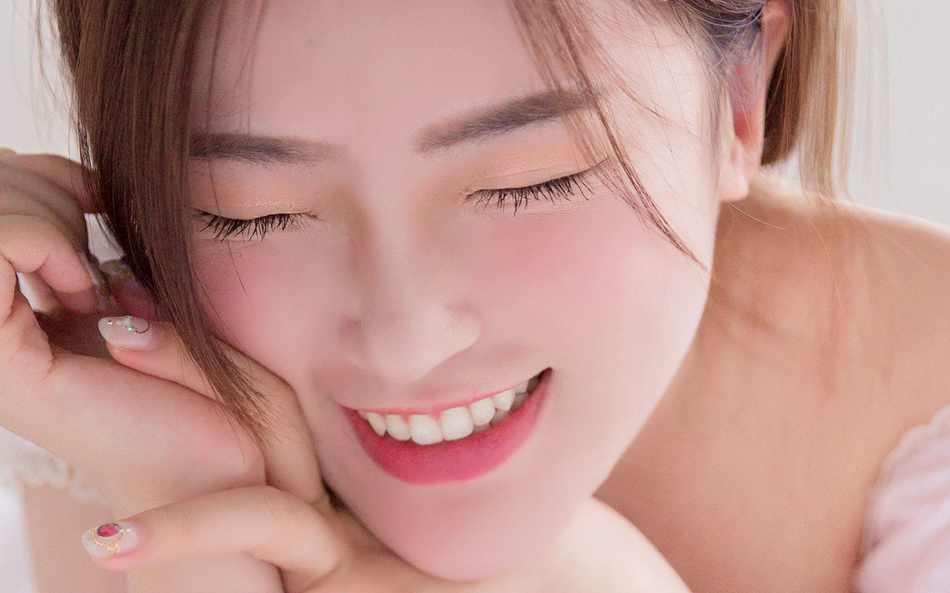 性感美女许晴白衬衫电脑桌面壁纸下载图片
