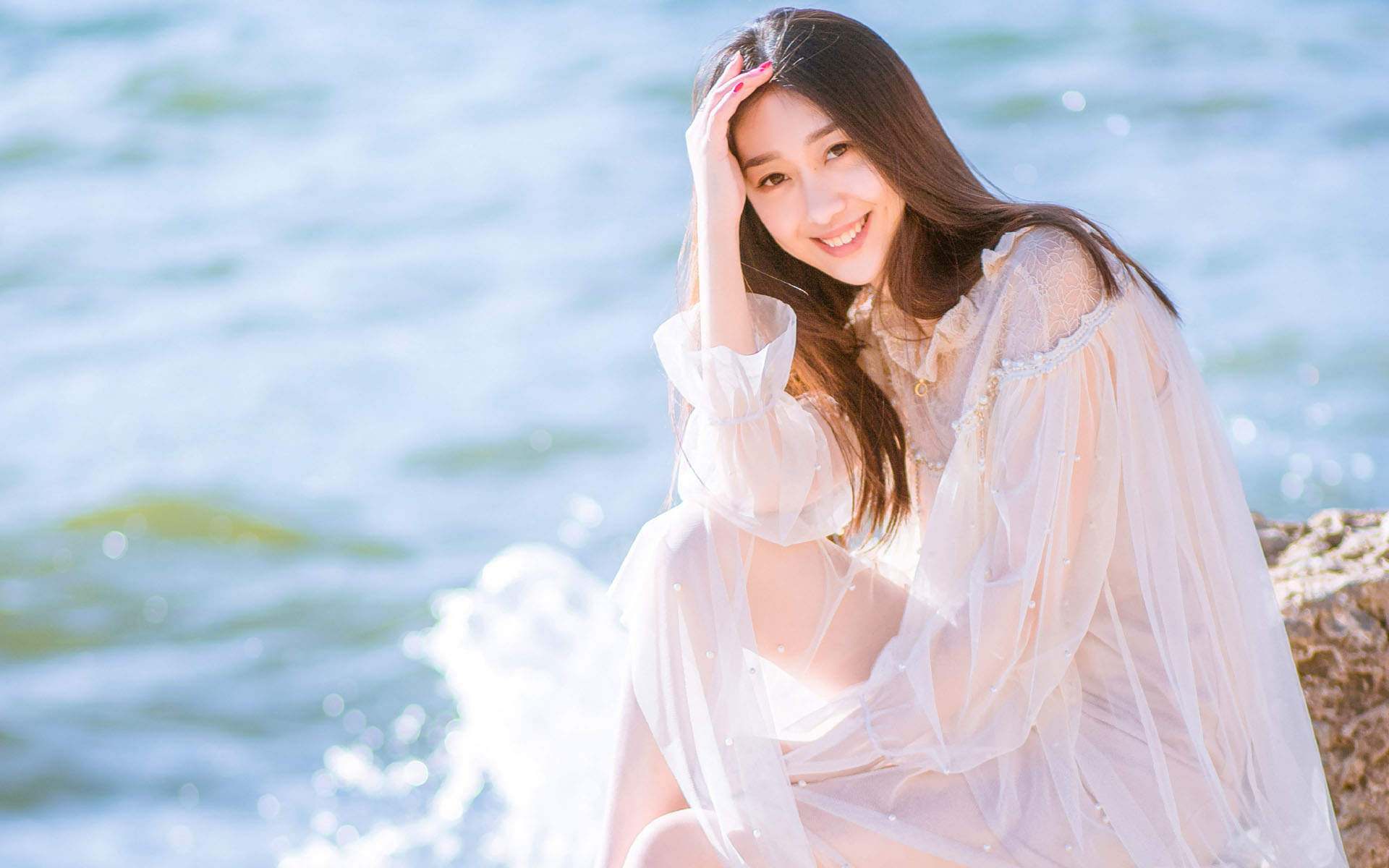 杨幂透视薄纱长裙妩媚性感写真图片图片