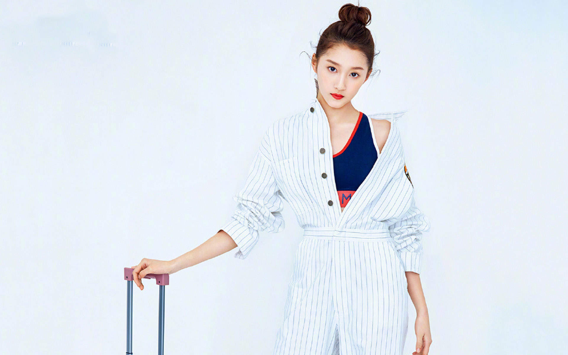 关晓彤图片
