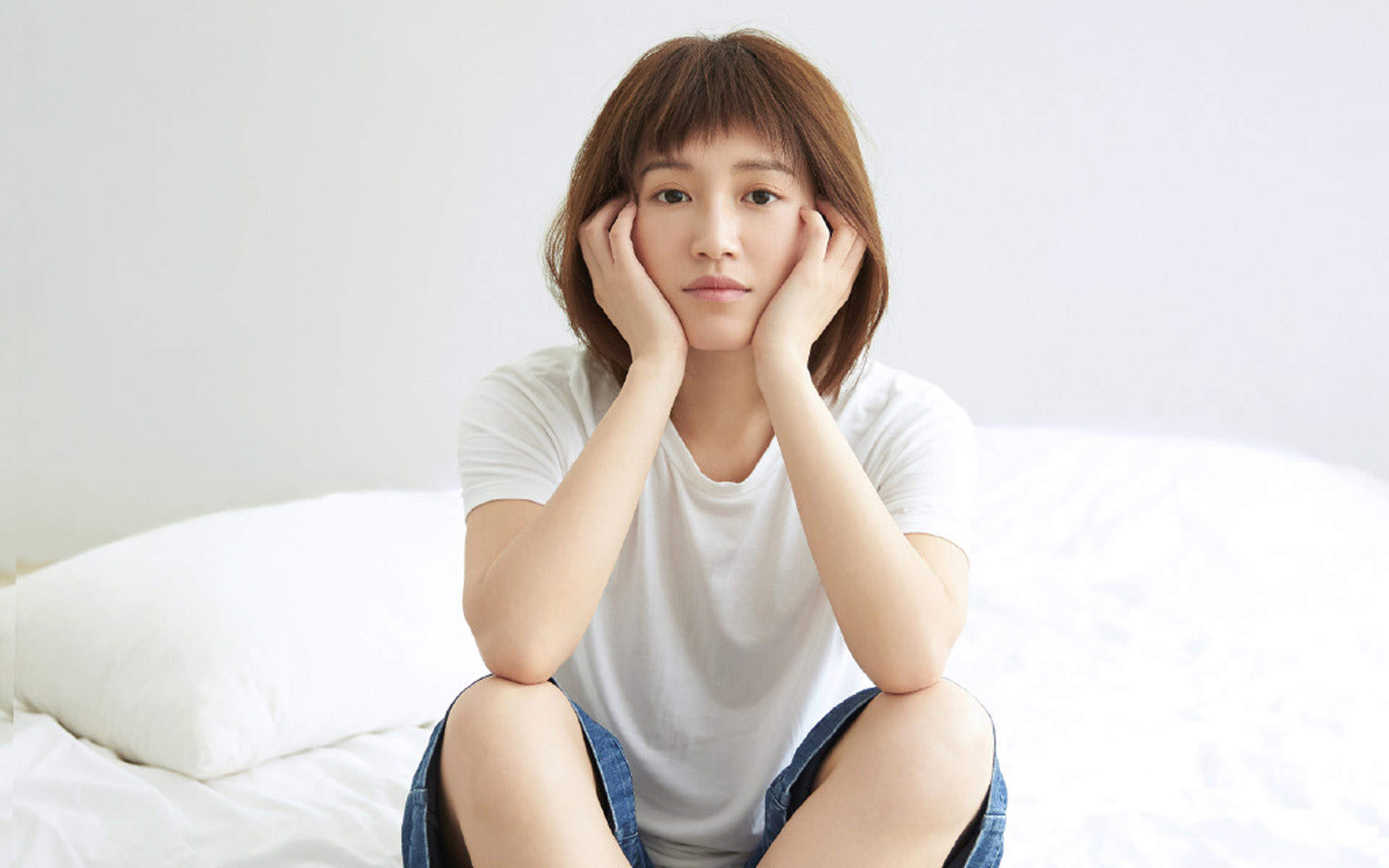 高清湖南衡阳美女气质美女苏青白色系珠宝写真图片图片