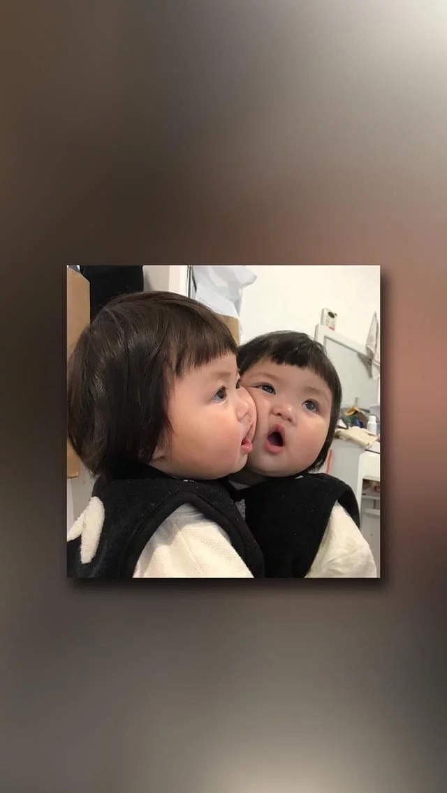 可爱小黄鸭高清手机壁纸图片