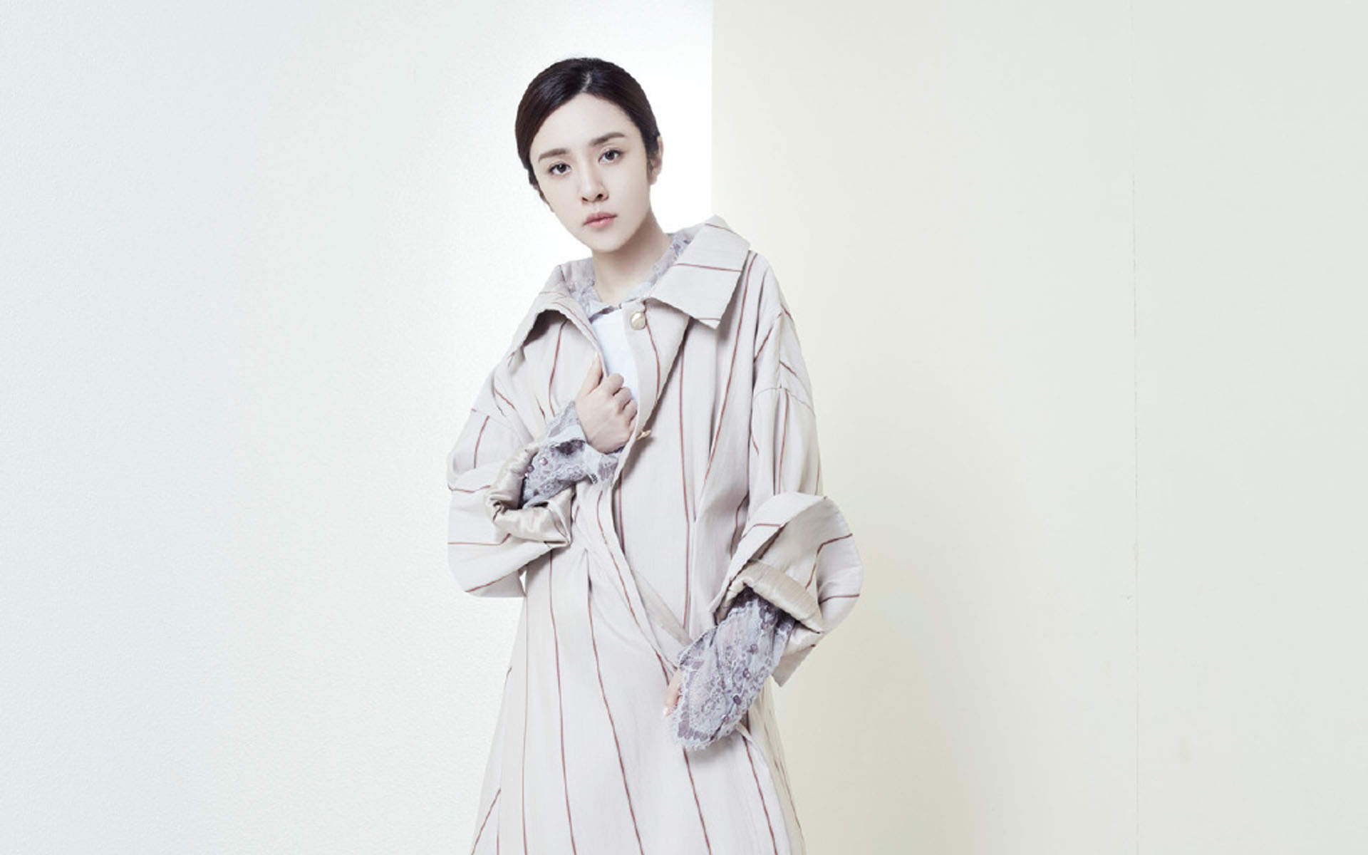中国内地山东省青岛女演员王晓晨唯美优雅迷人写真图片图片