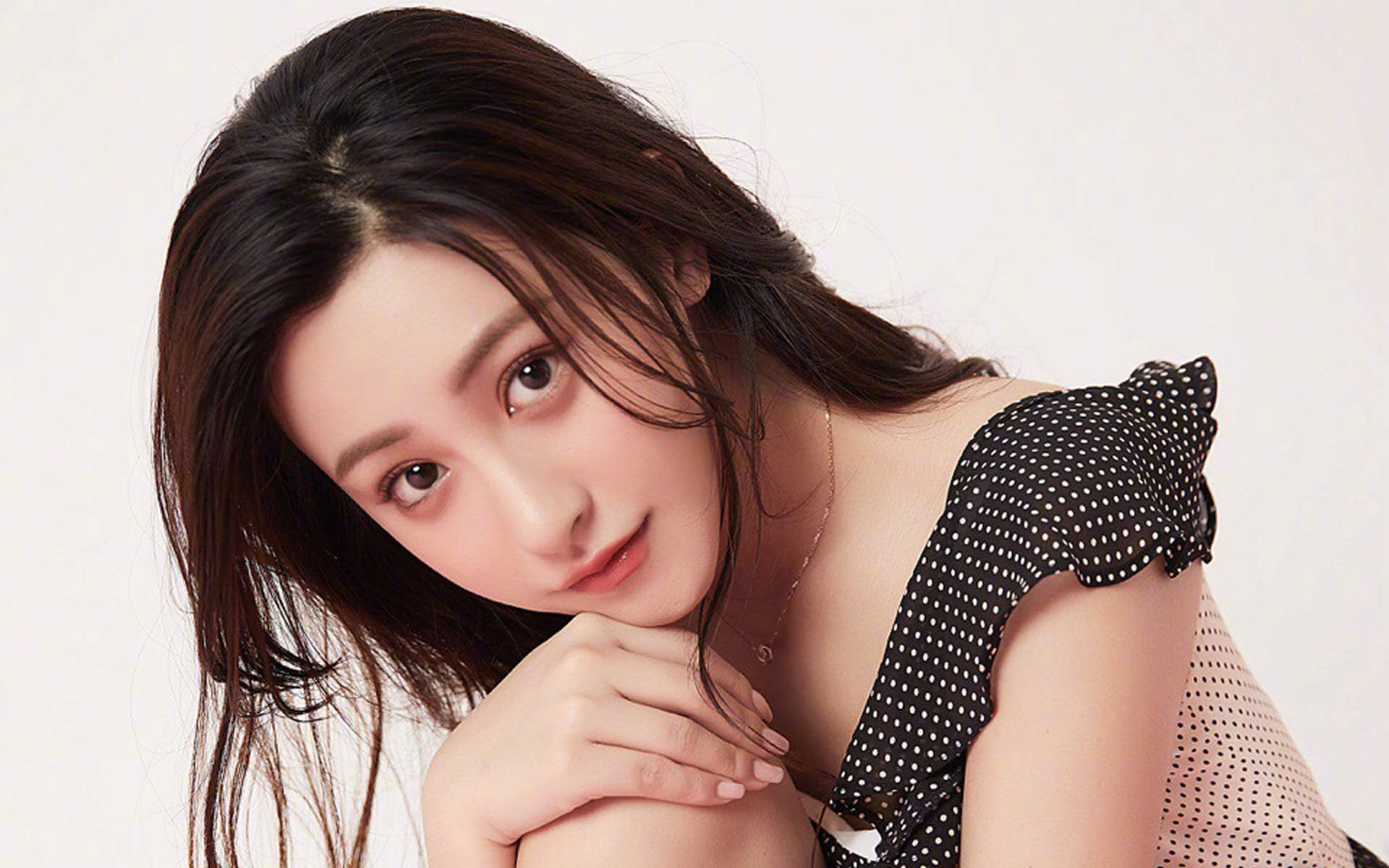 高清上海美女朱圣祎甜美阳光时尚街拍图片图片