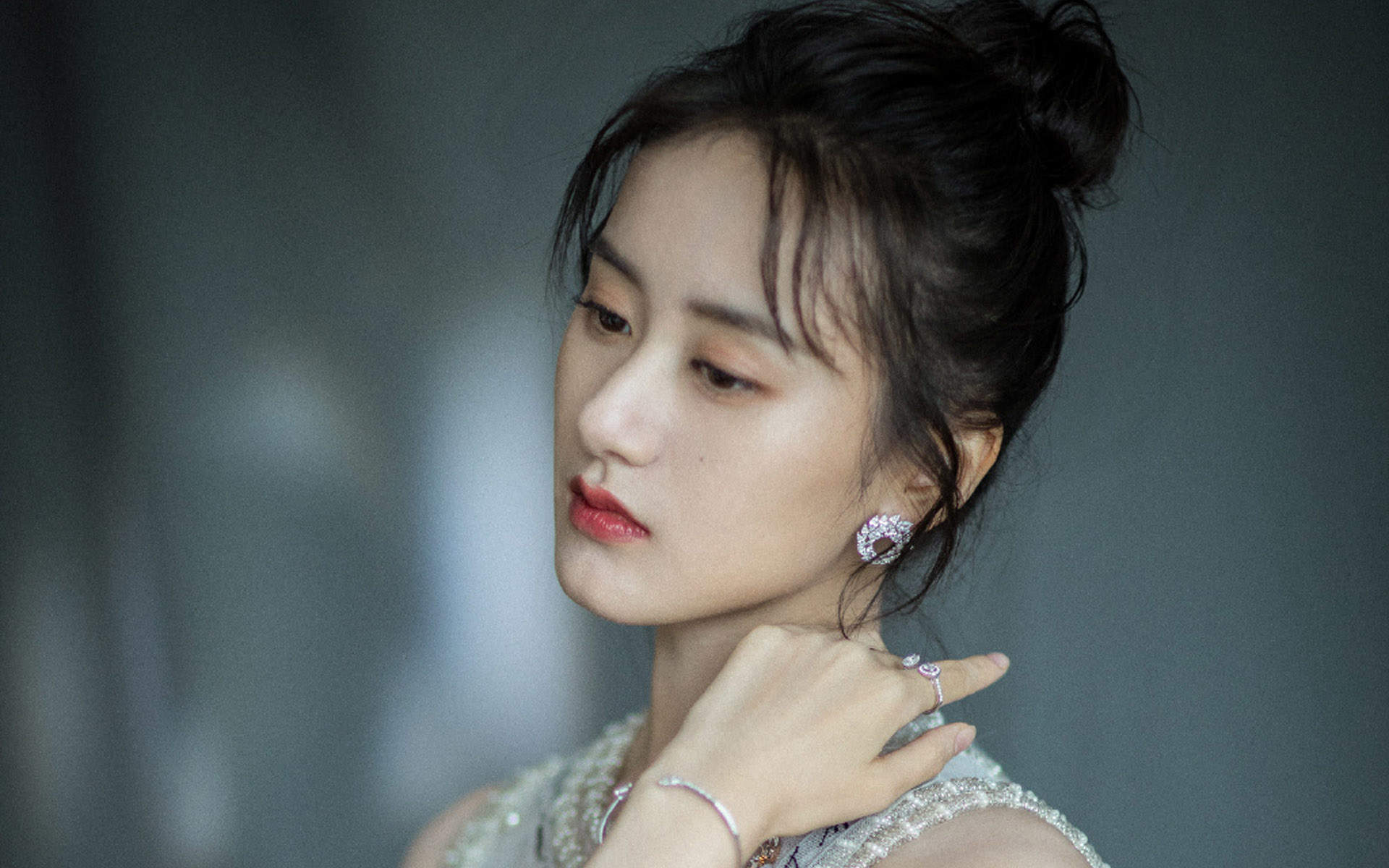 高清上海袁冰妍袁冰妍优雅写真图片桌面壁纸图片 高清上海袁冰妍袁冰妍优雅写真图片桌面壁纸图片