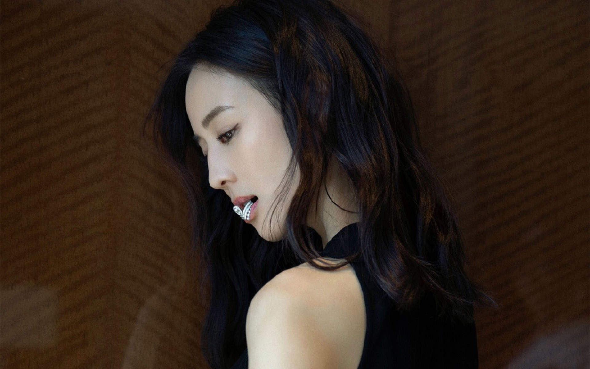 高清中国台湾影视女演员张钧甯优雅迷人写真图片桌面壁纸图片