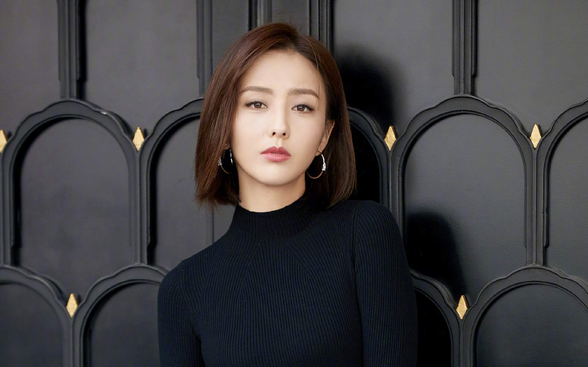 高清中国内地新疆伊犁影视女演员佟丽娅性感妩媚写真图片图片