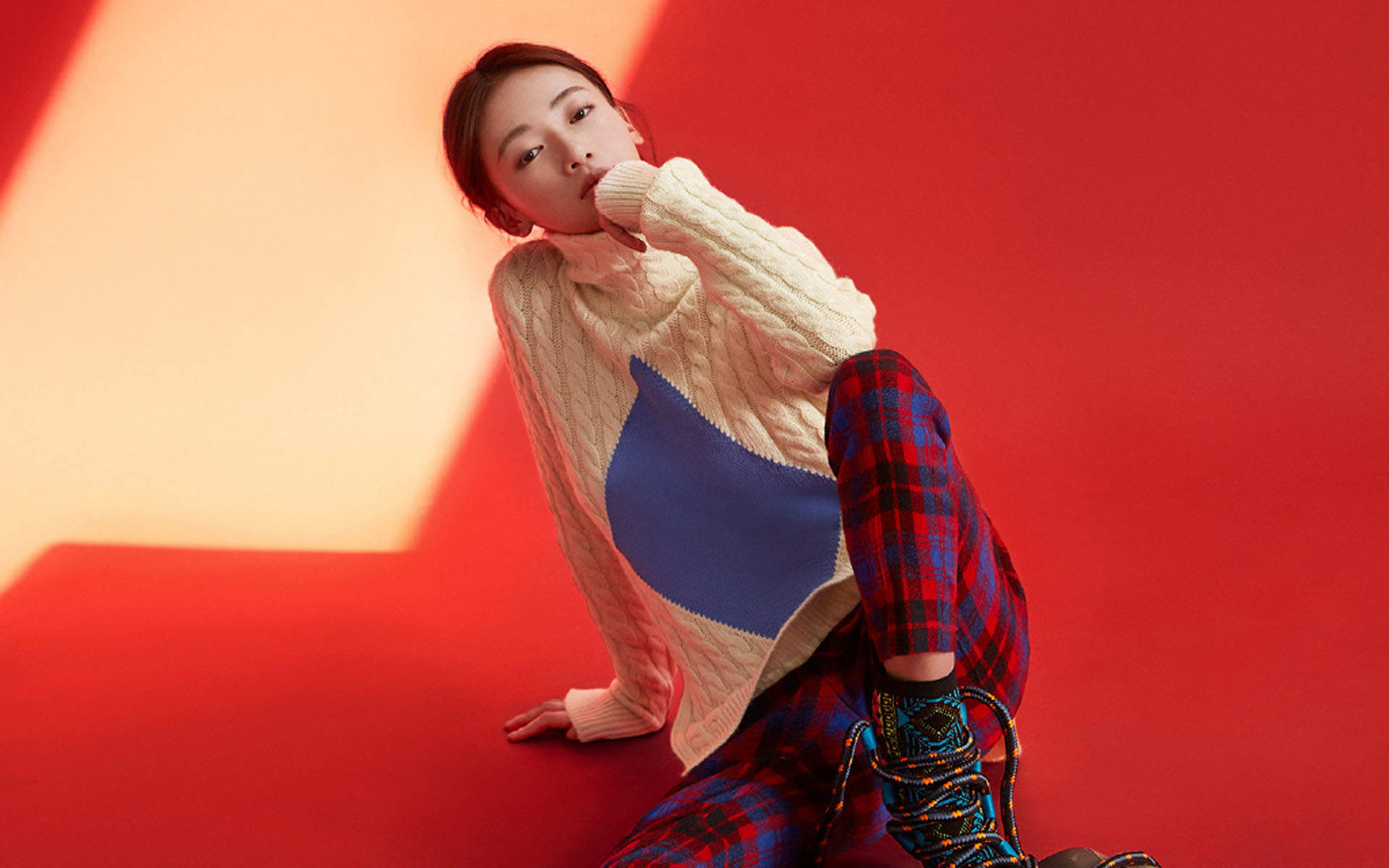 高清中国内地北京人影视女演员吴谨言夏日清甜写真图片图片