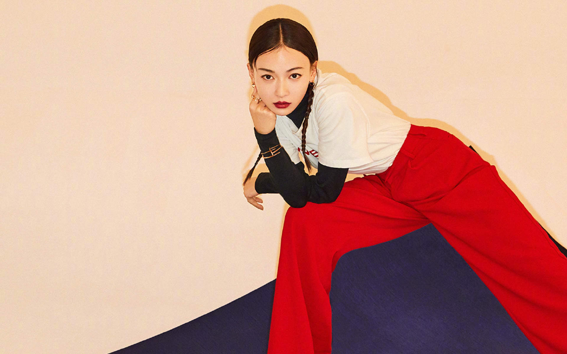 高清中国内地北京人影视女演员吴谨言夏日清甜写真图片图片