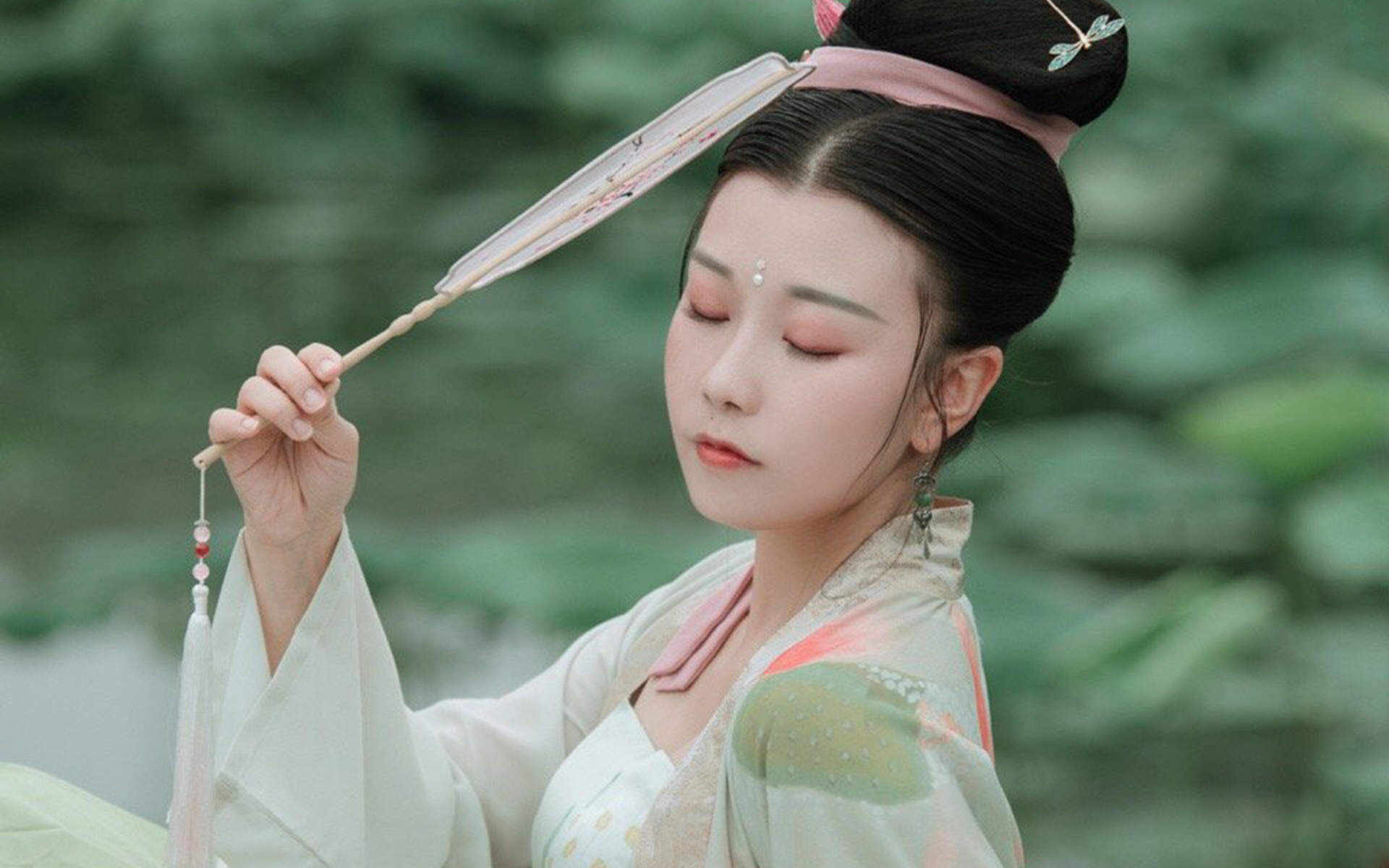 汉服美女图片