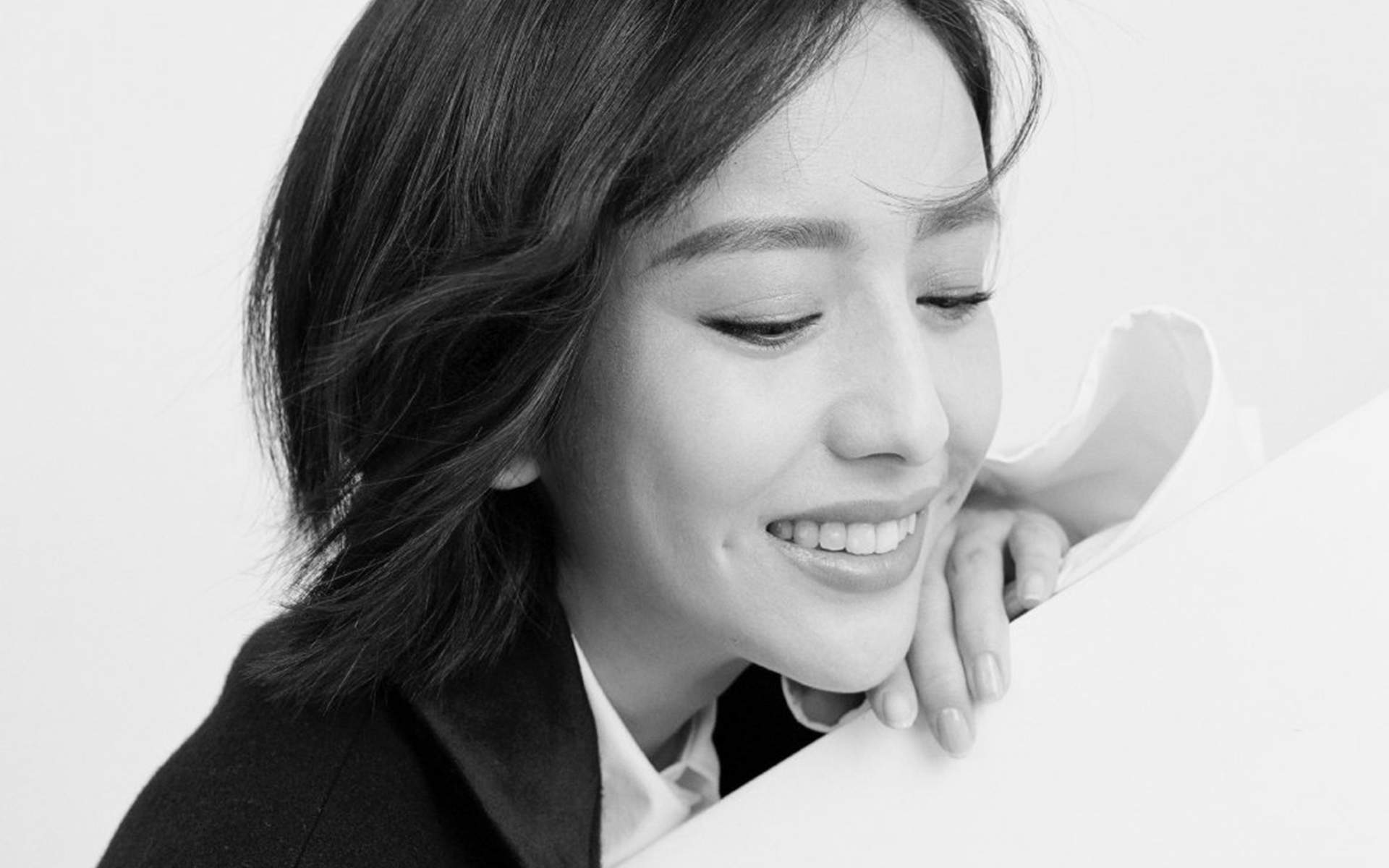 高清中国内地新疆伊犁影视女演员佟丽娅美艳性感高清桌面壁纸图片 高清中国内地新疆伊犁影视女演员佟丽娅美艳性感高清桌面壁纸图片