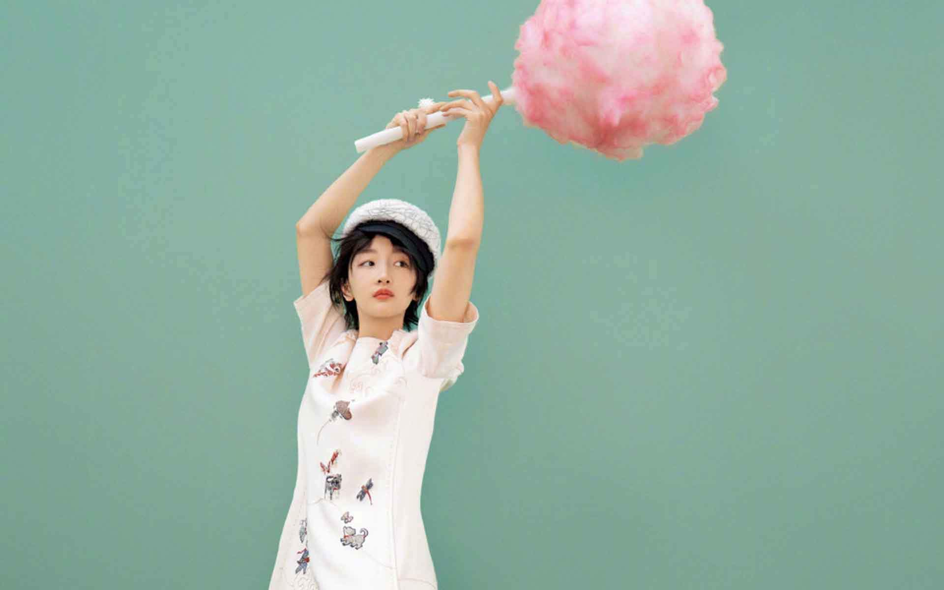 高清中国内地影视河北省石家庄女演员周冬雨甜美小清新高清桌面壁纸图片