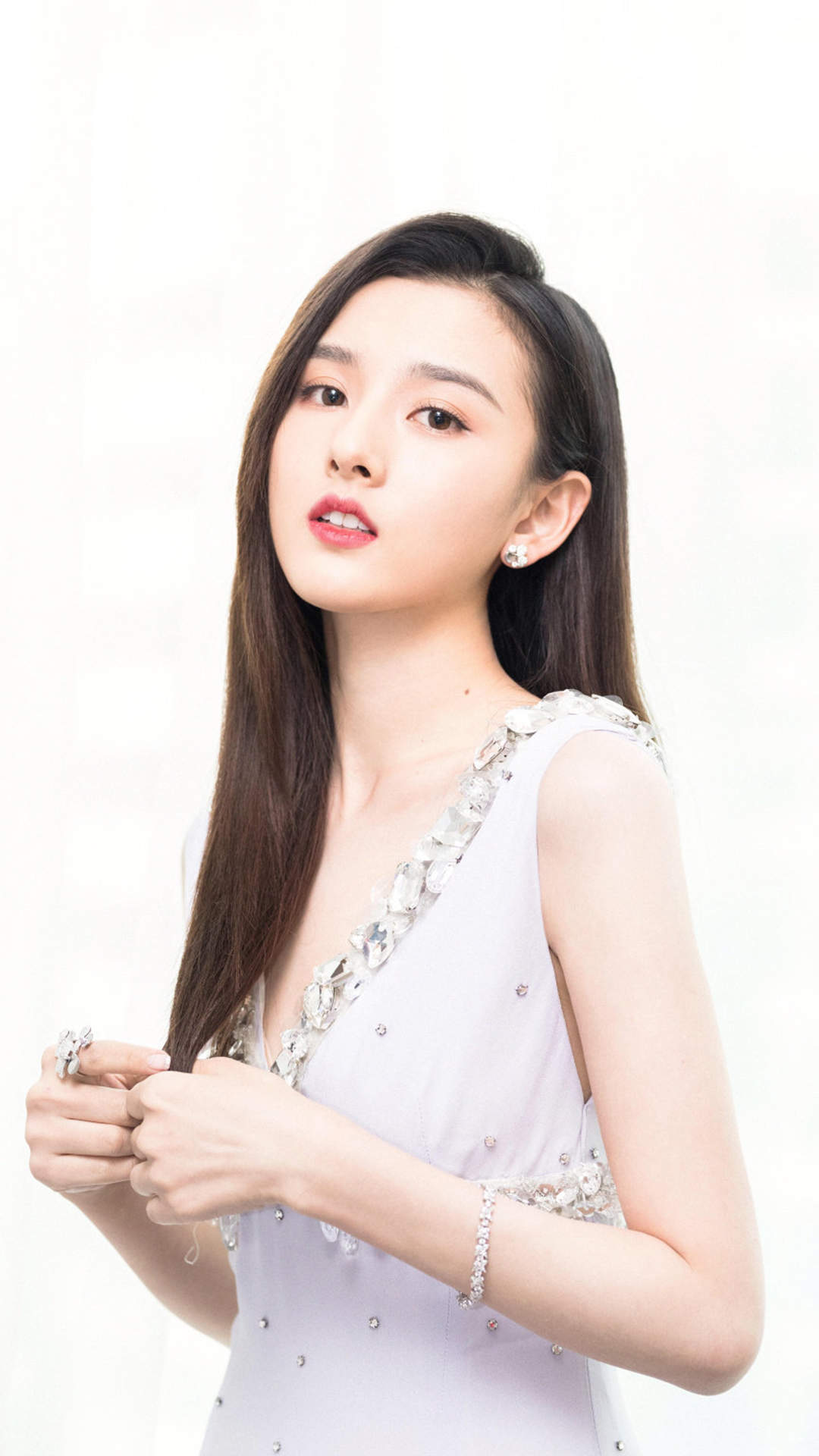 中国北京当代95后女演员宋祖儿清新时尚可爱写真图片桌面壁纸图片