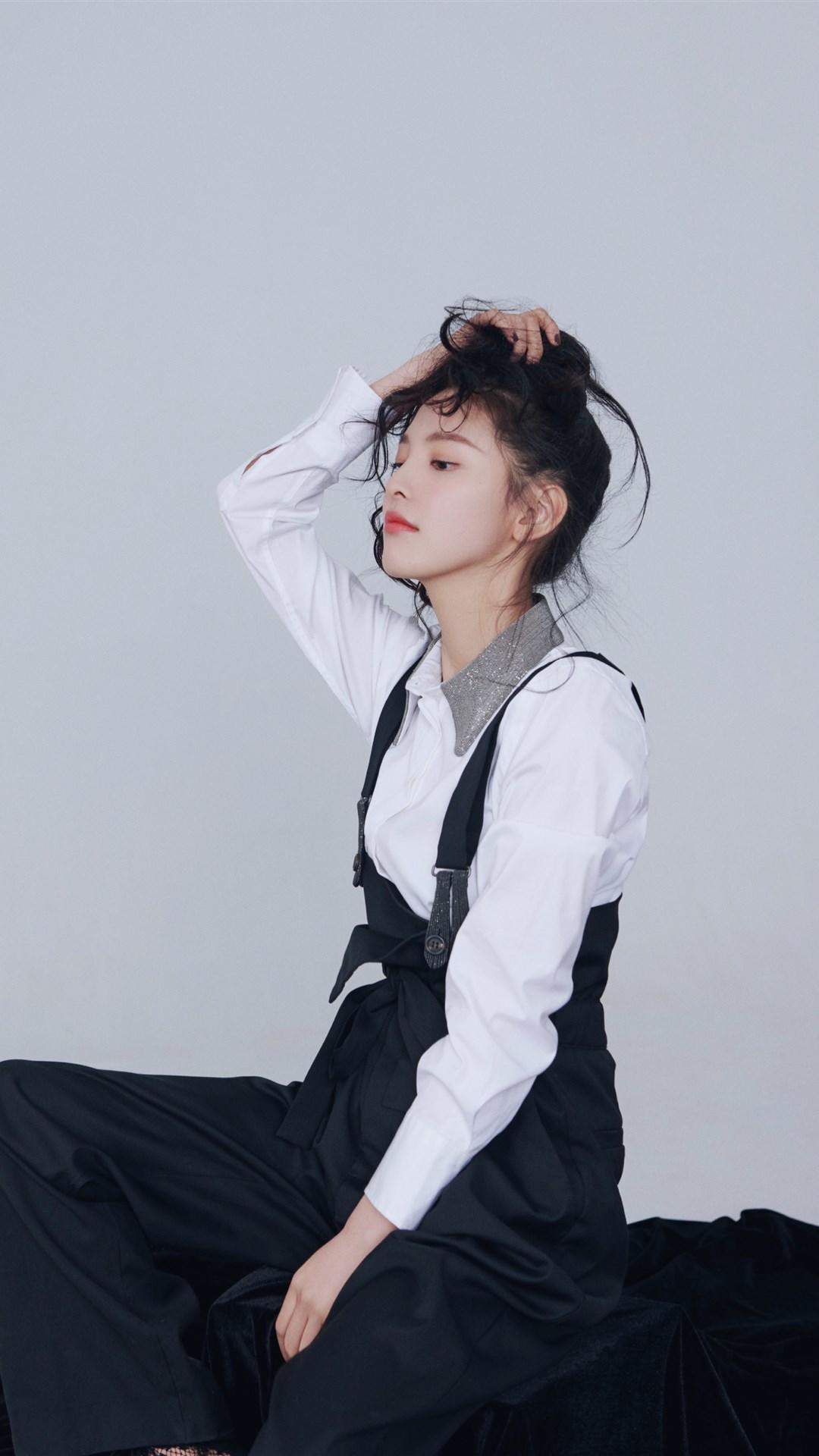 高清女明星模特章若楠酷美时尚写真图片图片