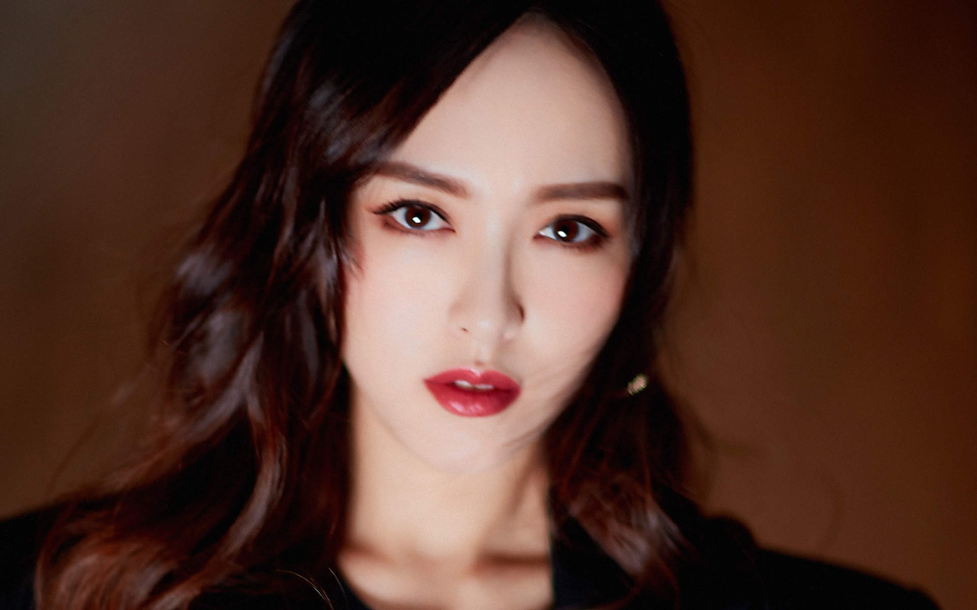 高清中国内地影视上海市女演员唐嫣窦骁《时间都知道》最新剧照图片图片