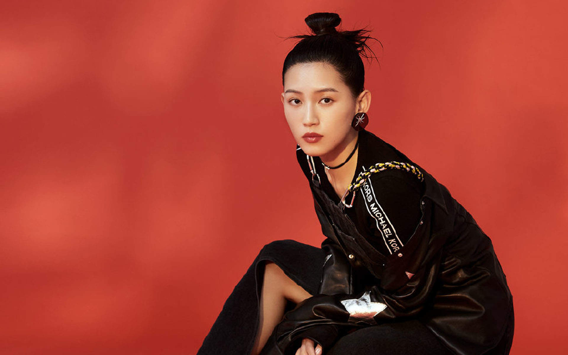 高清湖南衡阳美女气质美女苏青白色系珠宝写真图片图片