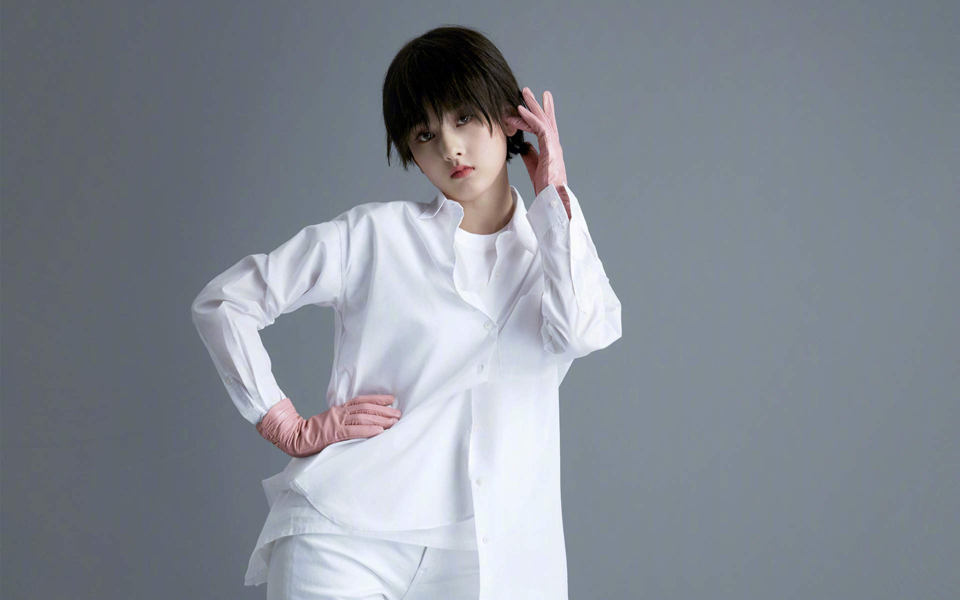 中国北京当代95后女演员宋祖儿性感优雅写真桌面壁纸图片