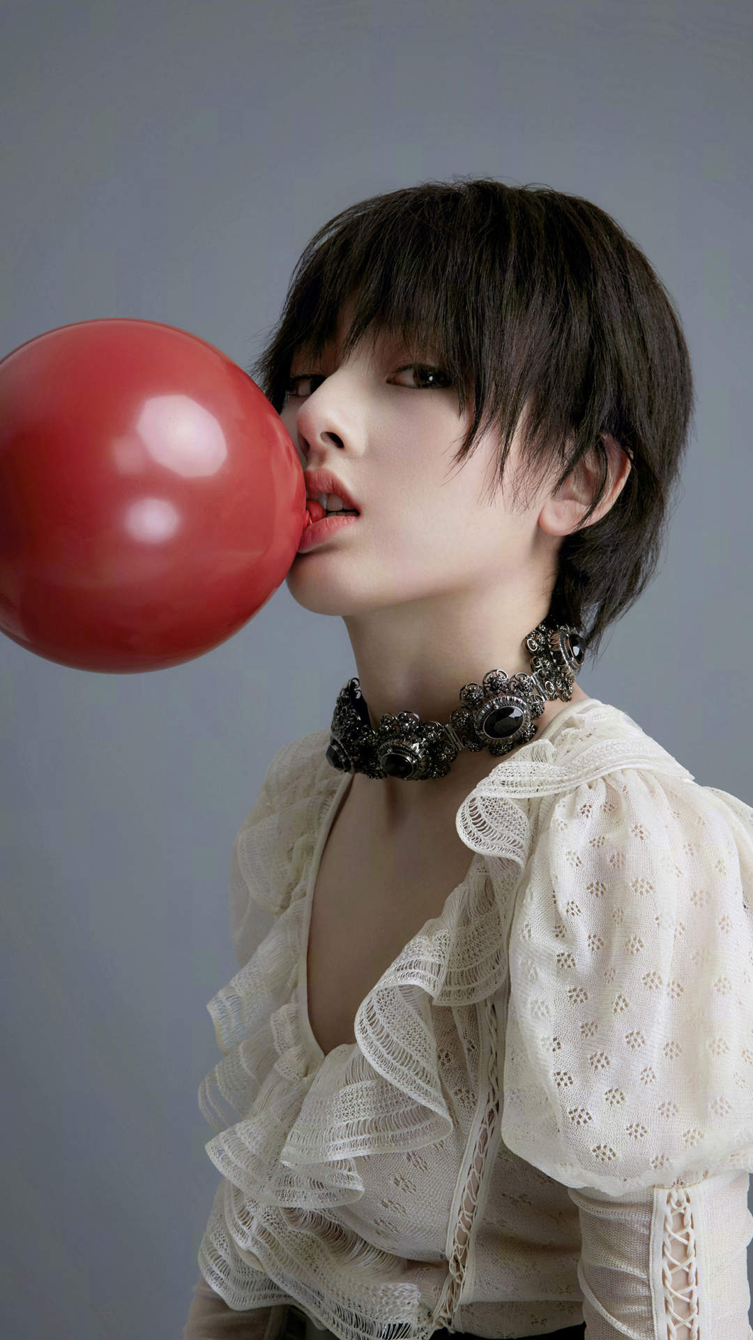 中国北京当代95后女演员宋祖儿性感优雅写真桌面壁纸图片
