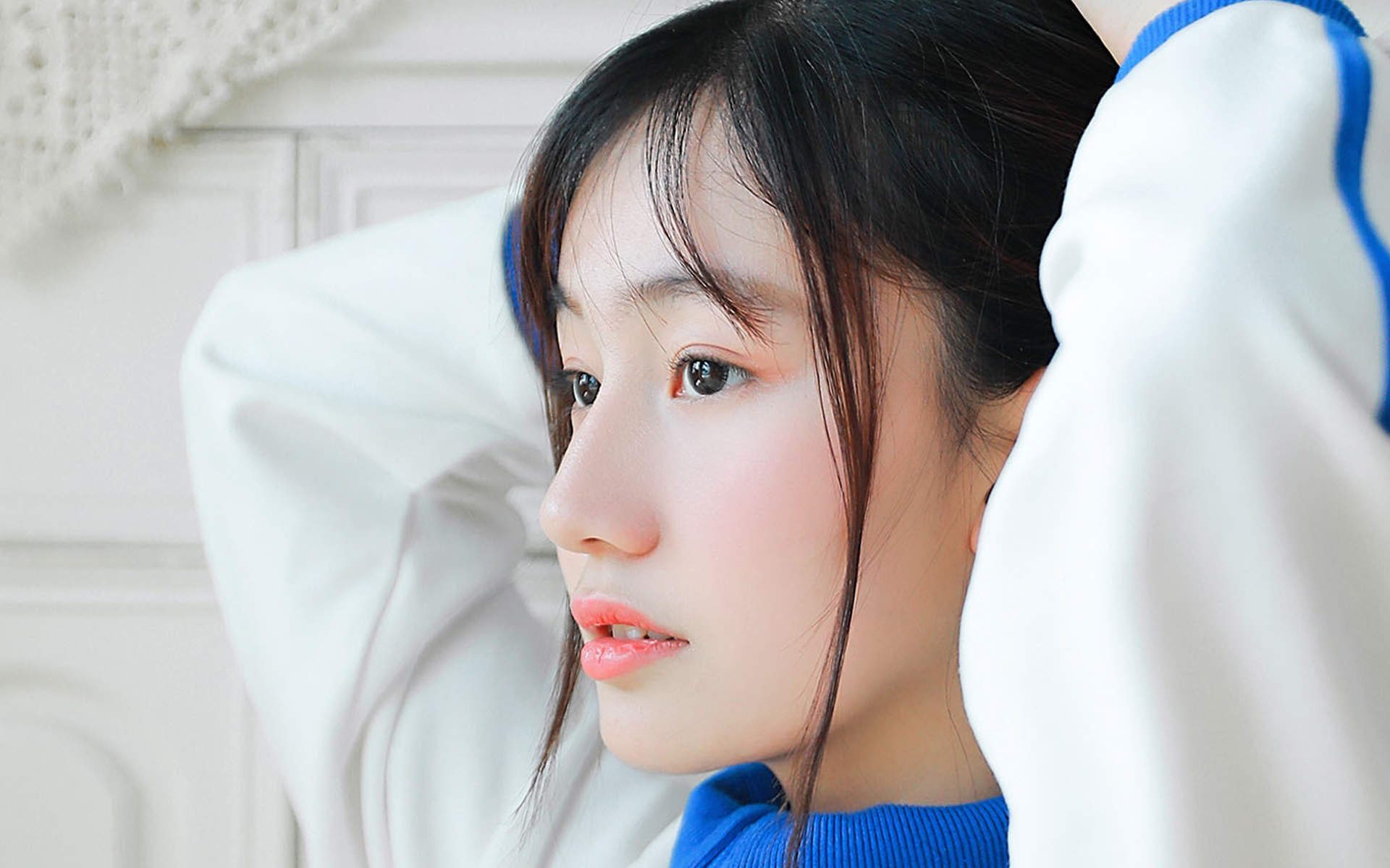 高清校花90后可爱清纯学生妹高清桌面壁纸图片
